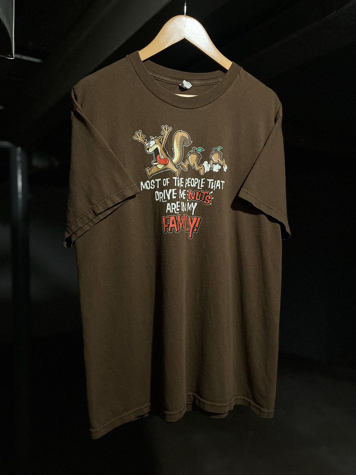 Vintage VINTAGE Y2K ADULT HUMOR "DRIVE ME NUTS” SQUIRREL T-SHIRT Size US L / EU 52-54 / 3 - 3 Thumbnail