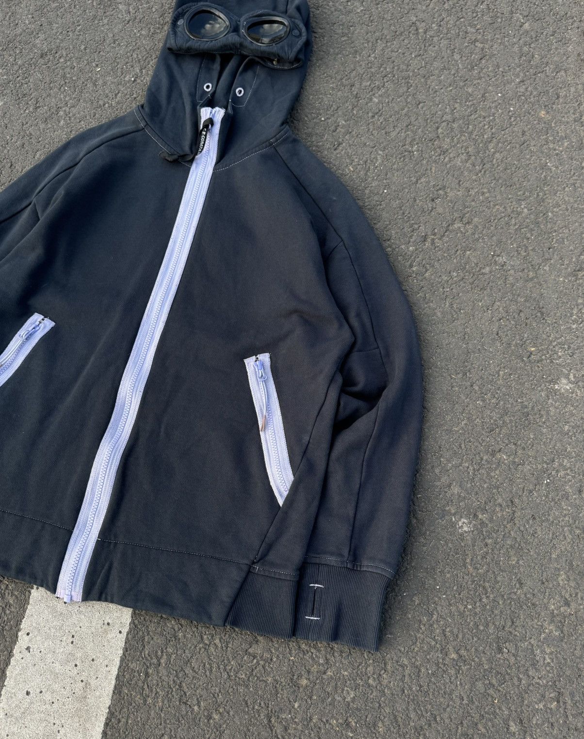 C.P. Company legit full zip hoodie cp company Size US M / EU 48-50 / 2 - 3 Thumbnail