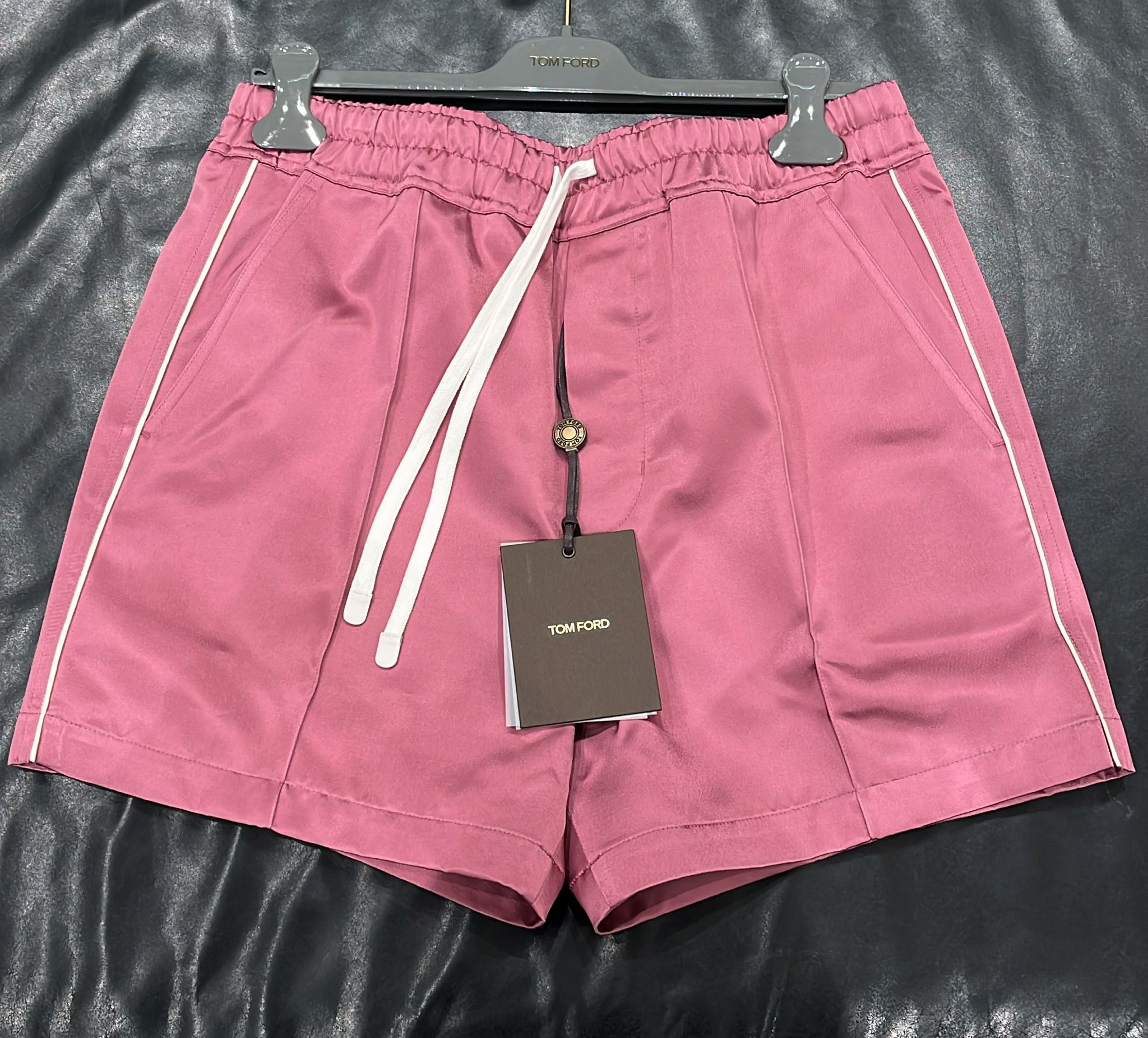 Tom Ford o1loc1c0126 SSC002 Short in Pink Size US 34 / EU 50 - 2 Thumbnail