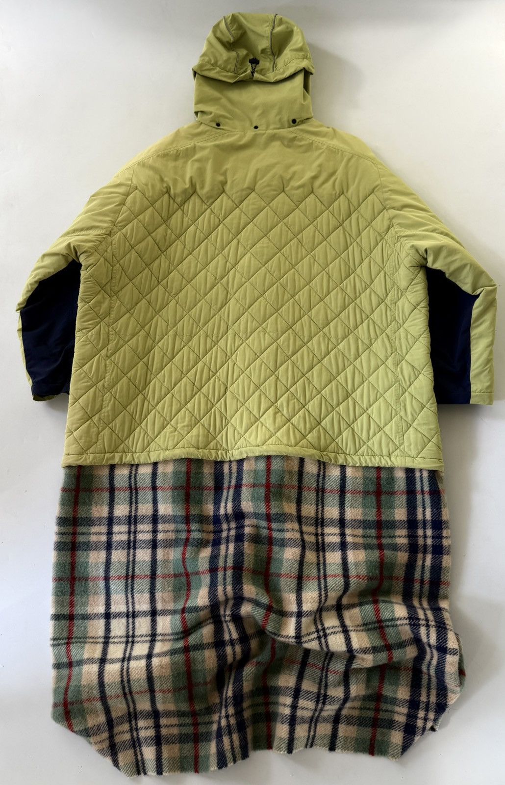 Balenciaga Balenciaga 2018 Pre-Fall Quilted Coat with Muffler Docking Size US XL / EU 56 / 4 - 3 Thumbnail