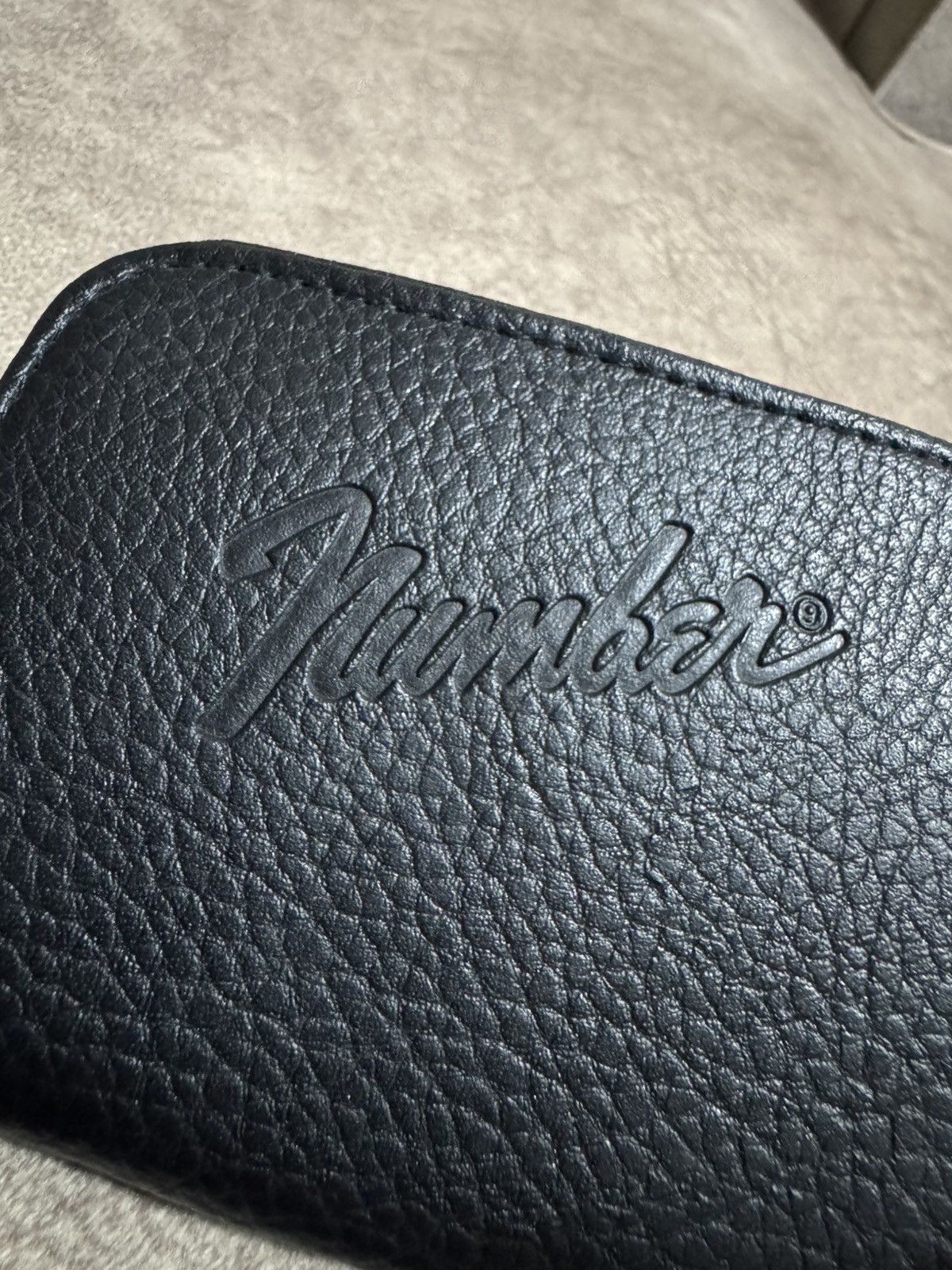 Number (N)ine Leather Logo Embossed Number (N)ine Round Zip Wallet Strap Size ONE SIZE - 5 Thumbnail