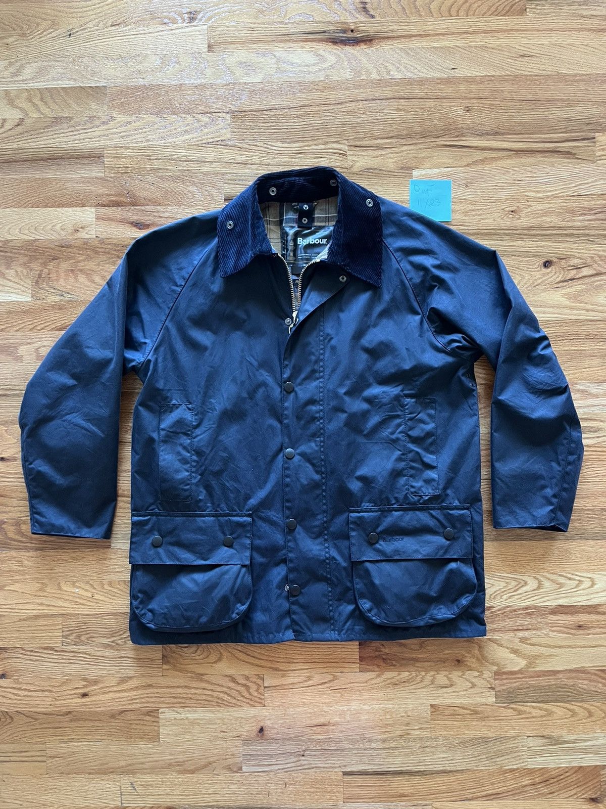 Barbour Barbour Beaufort Waxed Cotton Jacket in Navy Size 42 | Grailed