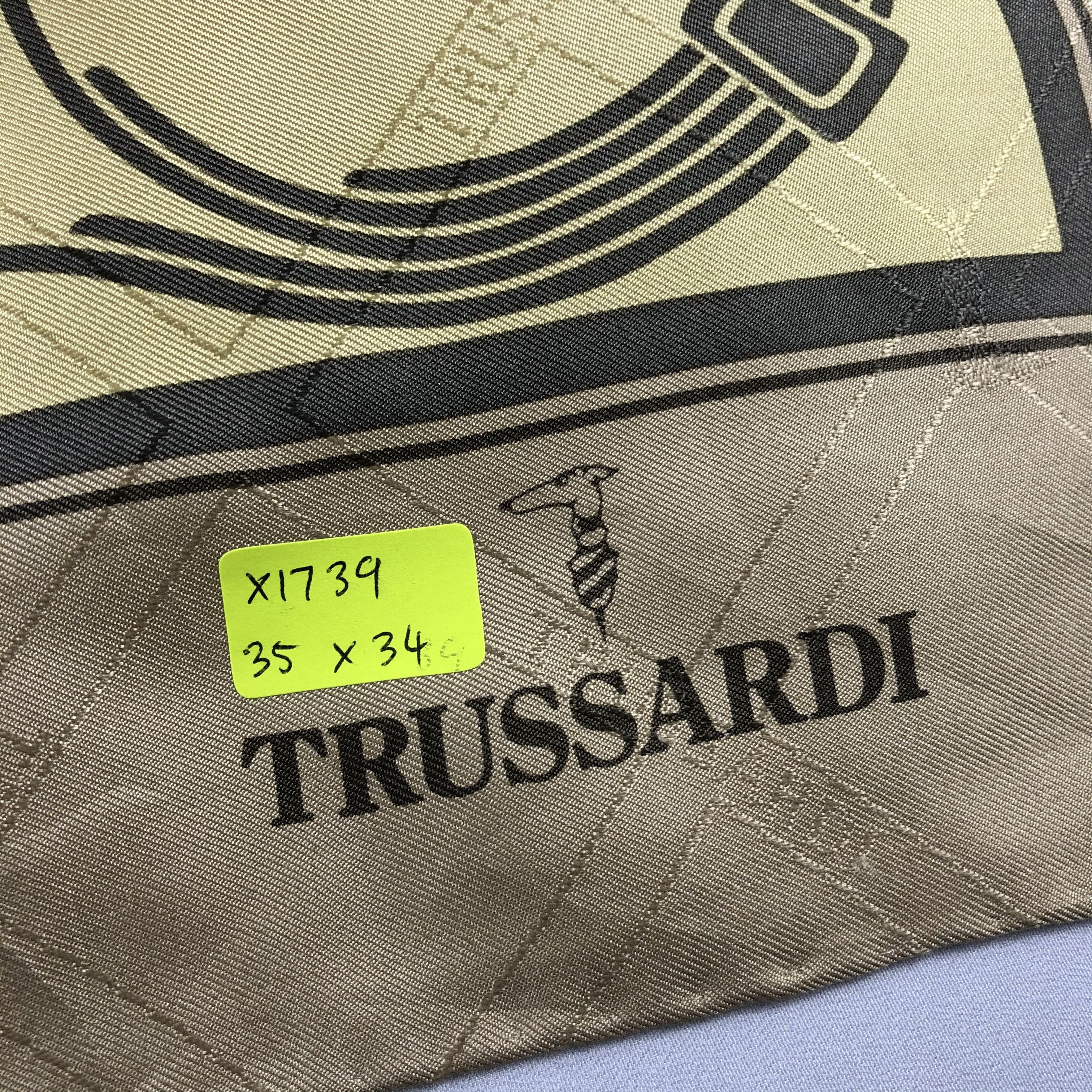 Trussardi Vintage Trussardi Silk Scarf Size ONE SIZE - 6 Thumbnail