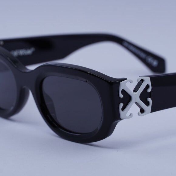 Off-White Off-White OERI14E PALMER 1007 Sunglasses Black Oval Frame Size ONE SIZE - 4 Thumbnail