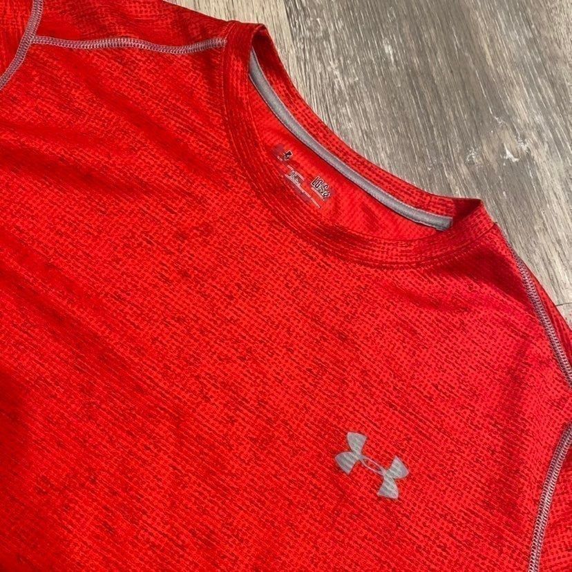 Under Armour Under Armour Red Athletic Long Sleeve Shirt Men Large Bin J- Size US L / EU 52-54 / 3 - 3 Thumbnail