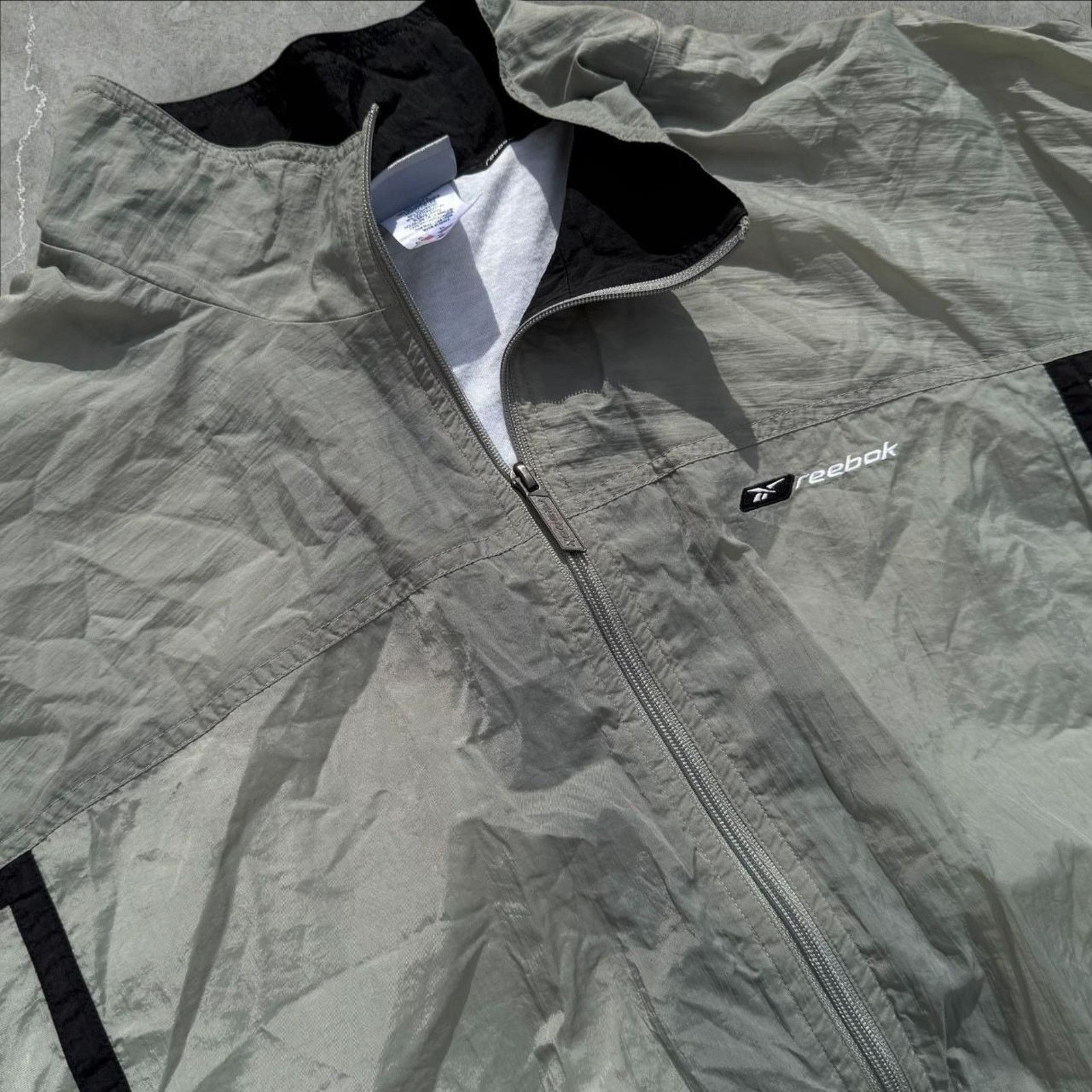Reebok Vintage Reebok Lined Nylon Windbreaker Size US XL / EU 56 / 4 - 2 Thumbnail