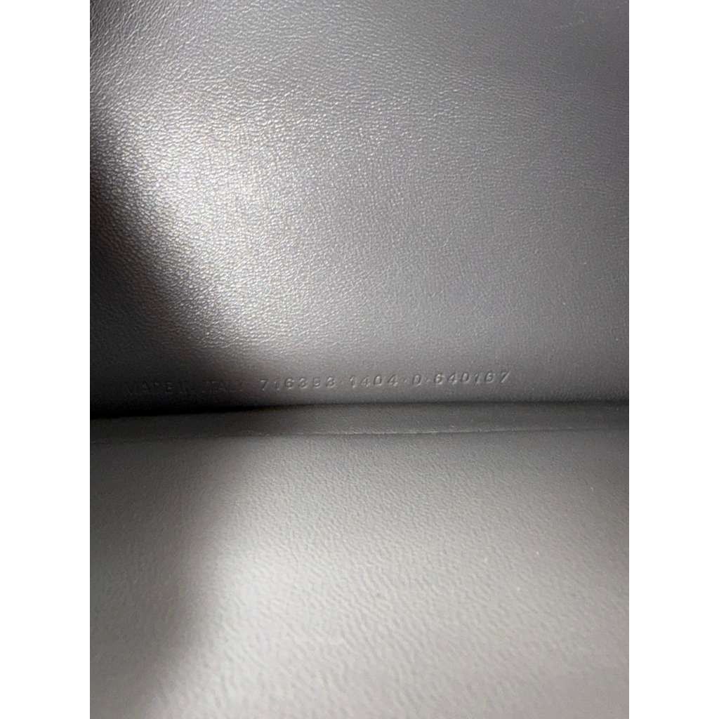 Balenciaga CC31 Size: OS / Crush Chain Bag in Grey Size ONE SIZE - 10 Thumbnail