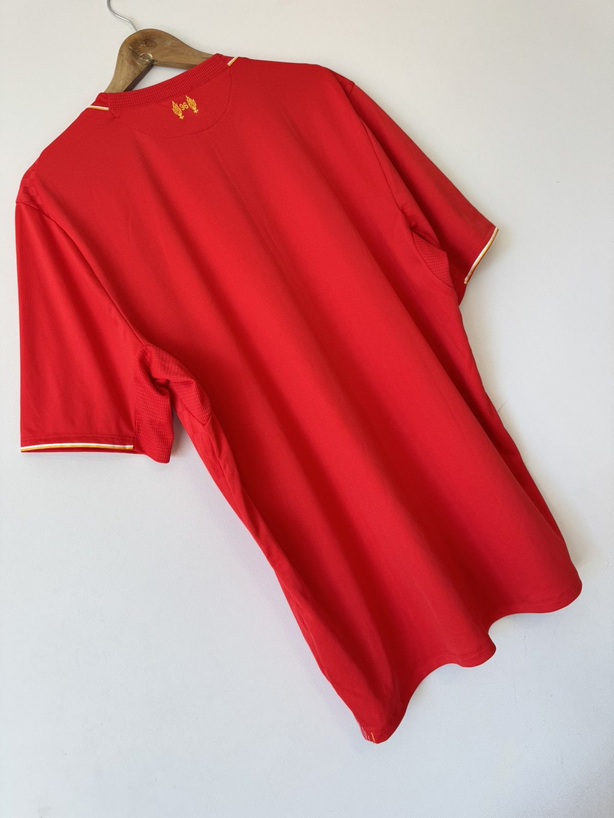 New Balance Liverpool 2015-2016 Home Soccer Jersey Football Shirt Kit Size US XL / EU 56 / 4 - 6 Thumbnail