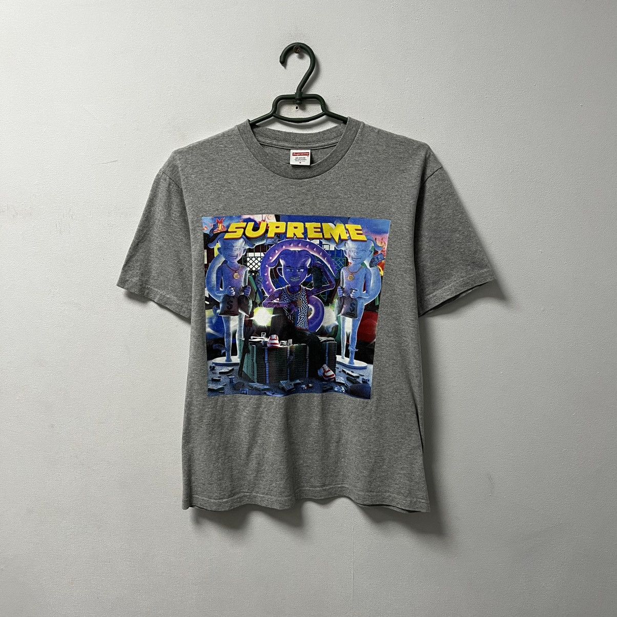 Supreme T-Shirt Supreme Big Logo Tee Size US S / EU 44-46 / 1 - 1 Thumbnail