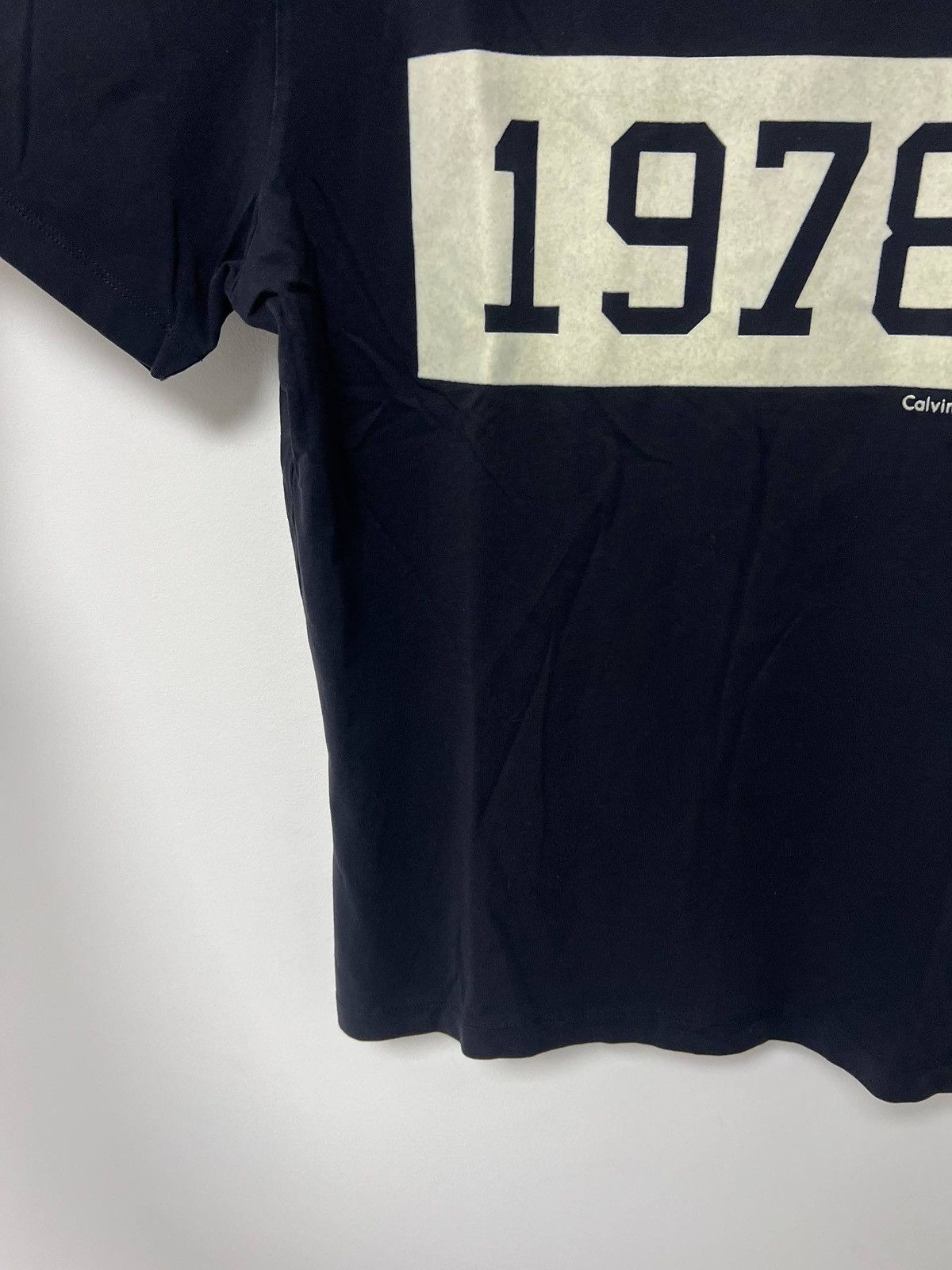 Calvin Klein Vintage Calvin Klein Jeans Slim Fit 1978 T shirt Luxury L Size US L / EU 52-54 / 3 - 9 Thumbnail
