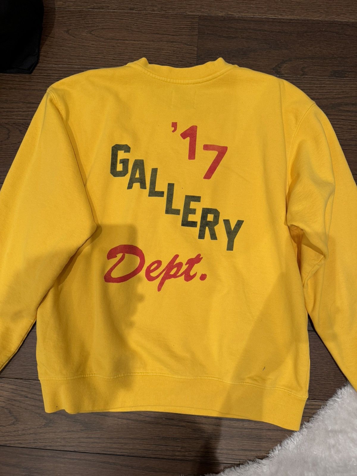 image of Gallery Dept Boxing Merch Crewneck Size Large in Yellow, Men's