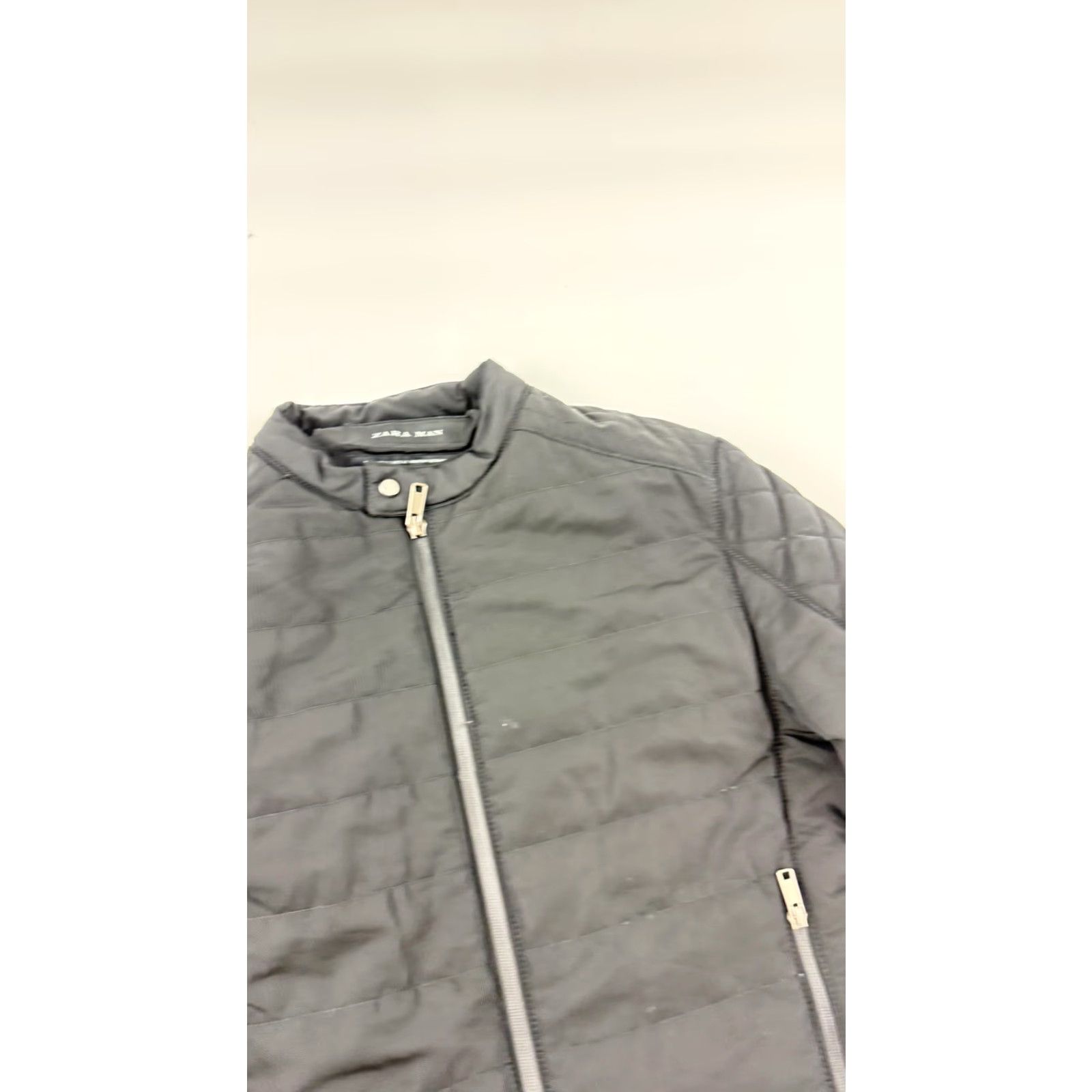 Zara Zara Jacket Mens Large Black Quilted Puffer Moto Zip Pockets Lightweight Jacket Mens Black Quilted Puffer Zip Pockets Lightweight Size US L / EU 52-54 / 3 - 5 Thumbnail