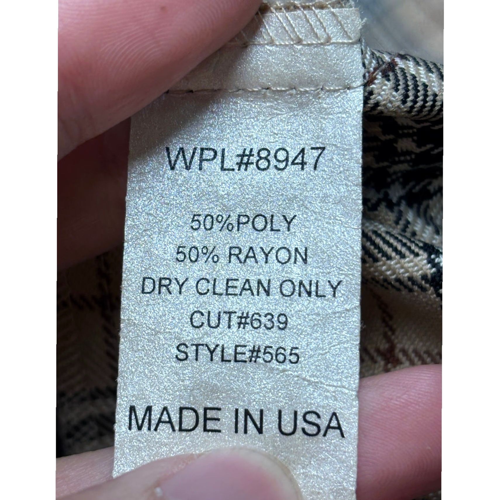 Vintage VINTAGE Smokey Joe's Plaid Button-Up Shirt Mens XL Tan Black Made in USA 565 90s Retro Preppy Casual Workwear Size US XL / EU 56 / 4 - 5 Thumbnail