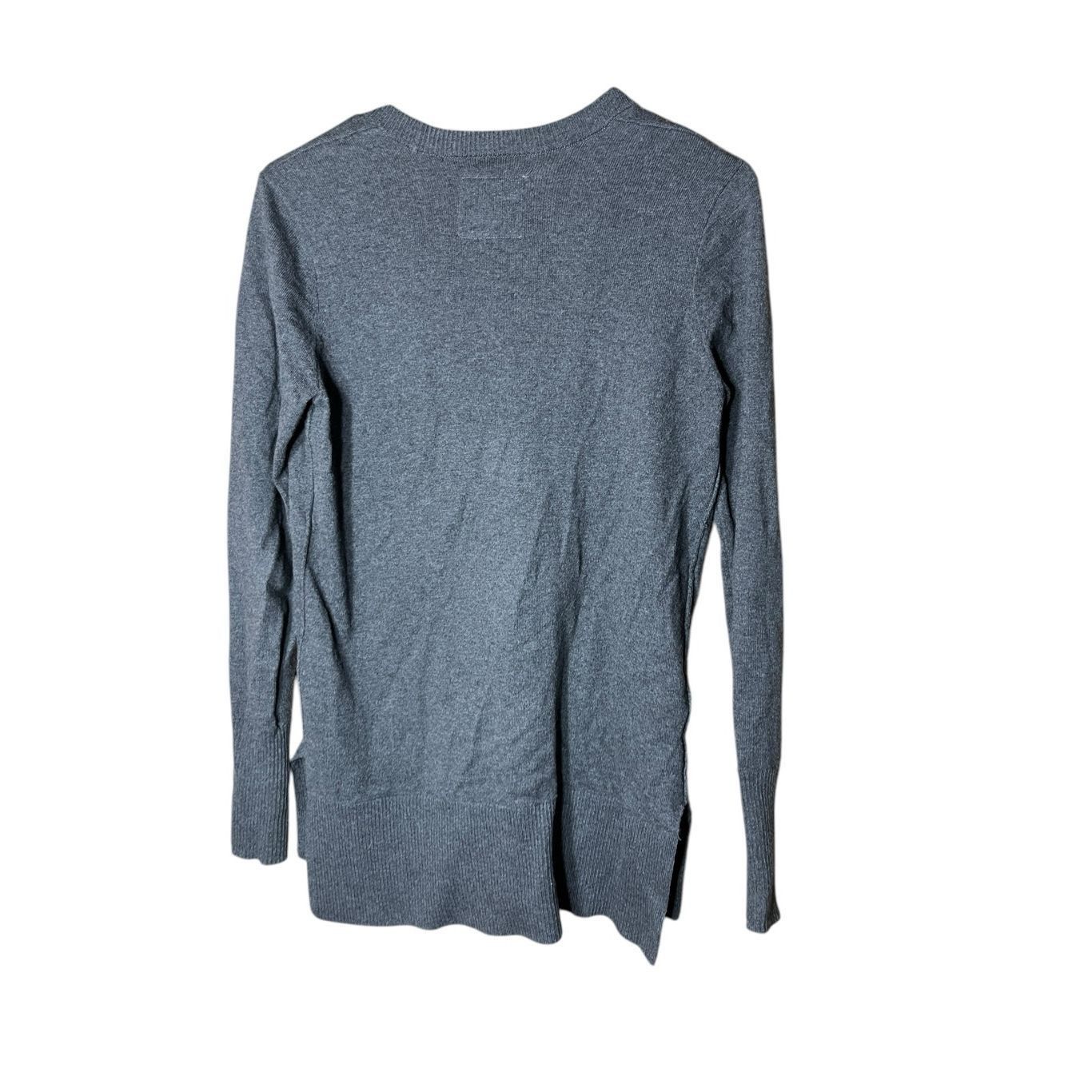 Abercrombie & Fitch Abercrombie & Fitch Y2K Gray Long Sleeve Cardigan Sweater Size XS Size XS / US 0-2 / IT 36-38 - 6 Thumbnail
