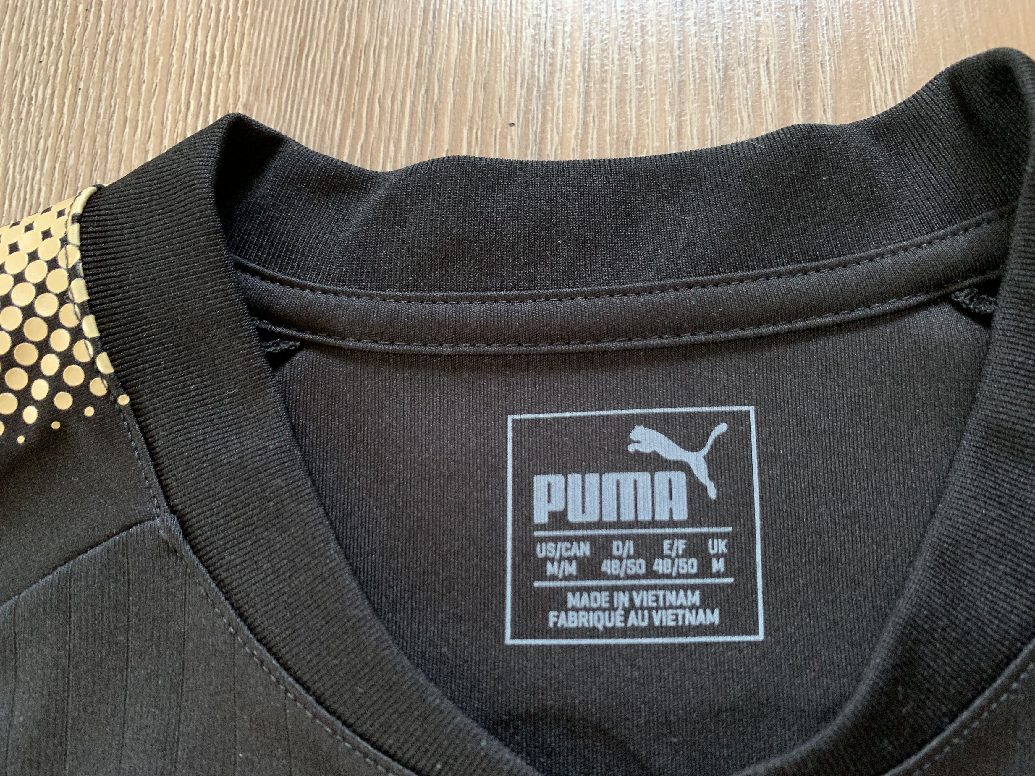 Puma Puma Leicester FC #18 Chicky Jersey 2017-2018 Size US M / EU 48-50 / 2 - 8 Thumbnail