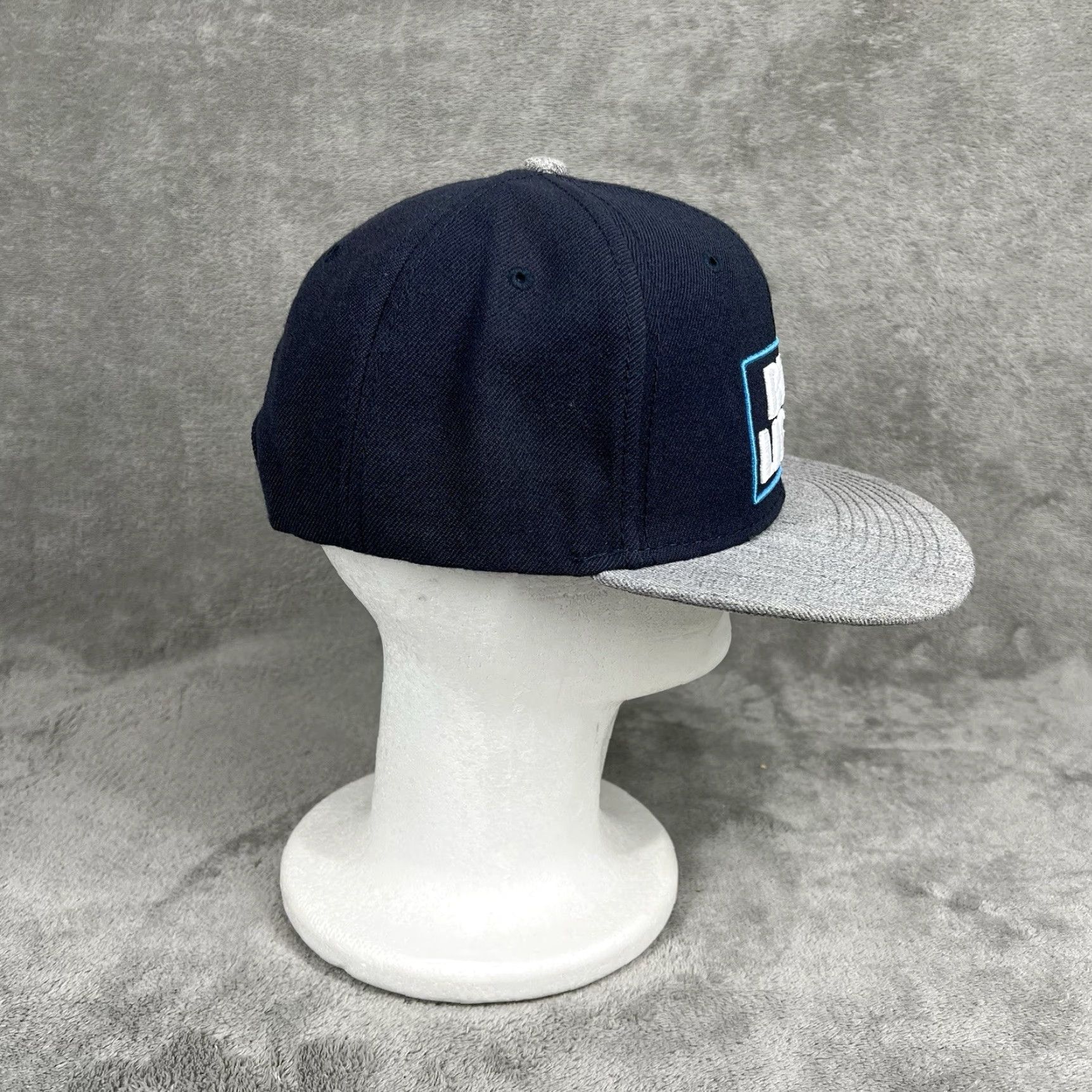 Vintage Bud Light H3 Headwear Snapback Hat Navy Cap Gray Brim Men Adjustable Logo Cap Navy Grey Wave Bud Light Shirt Size ONE SIZE - 5 Thumbnail