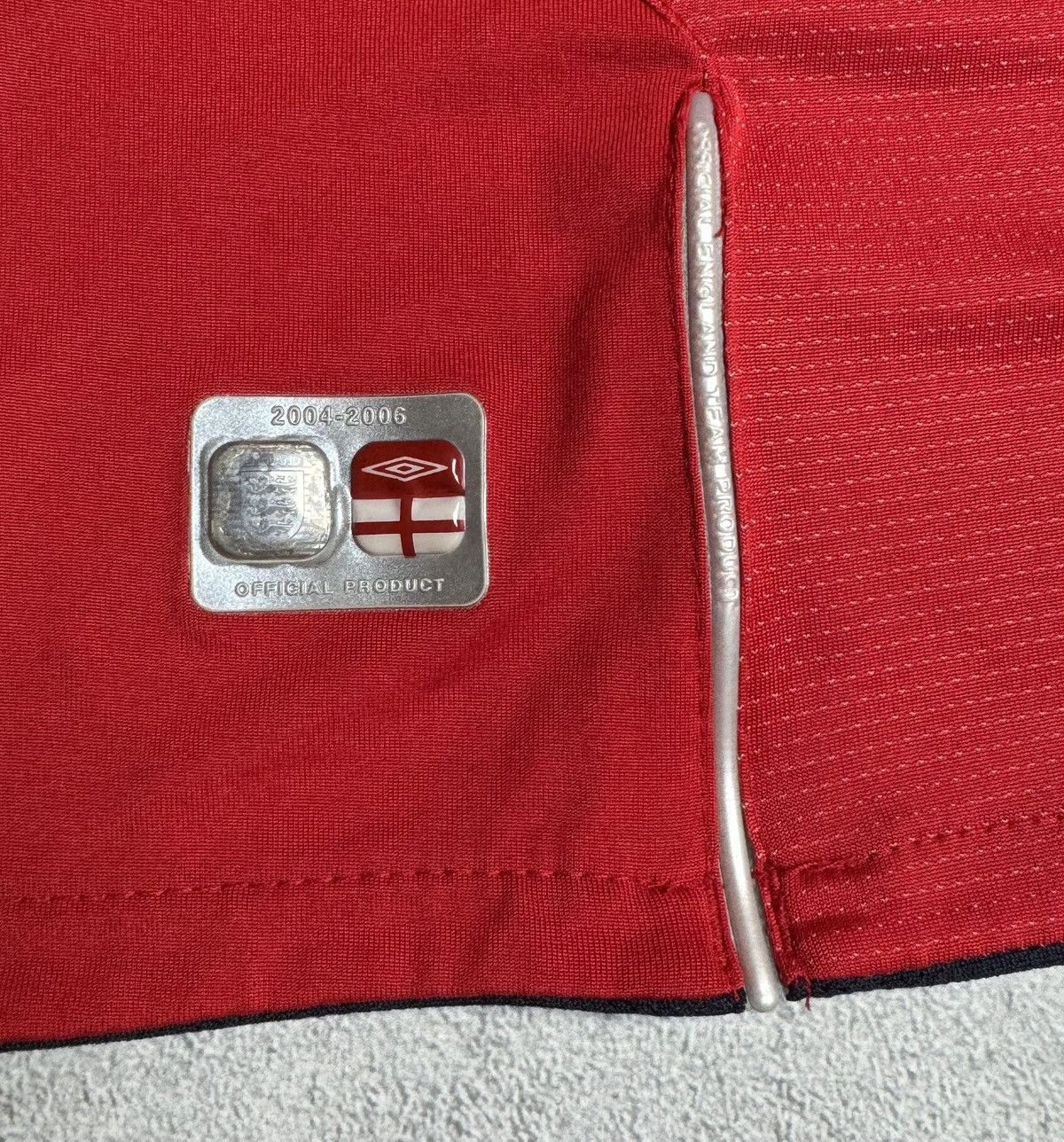 Umbro England 2004 2006 Away Football Shirt Soccer Jersey Umbro Size US XL / EU 56 / 4 - 7 Thumbnail