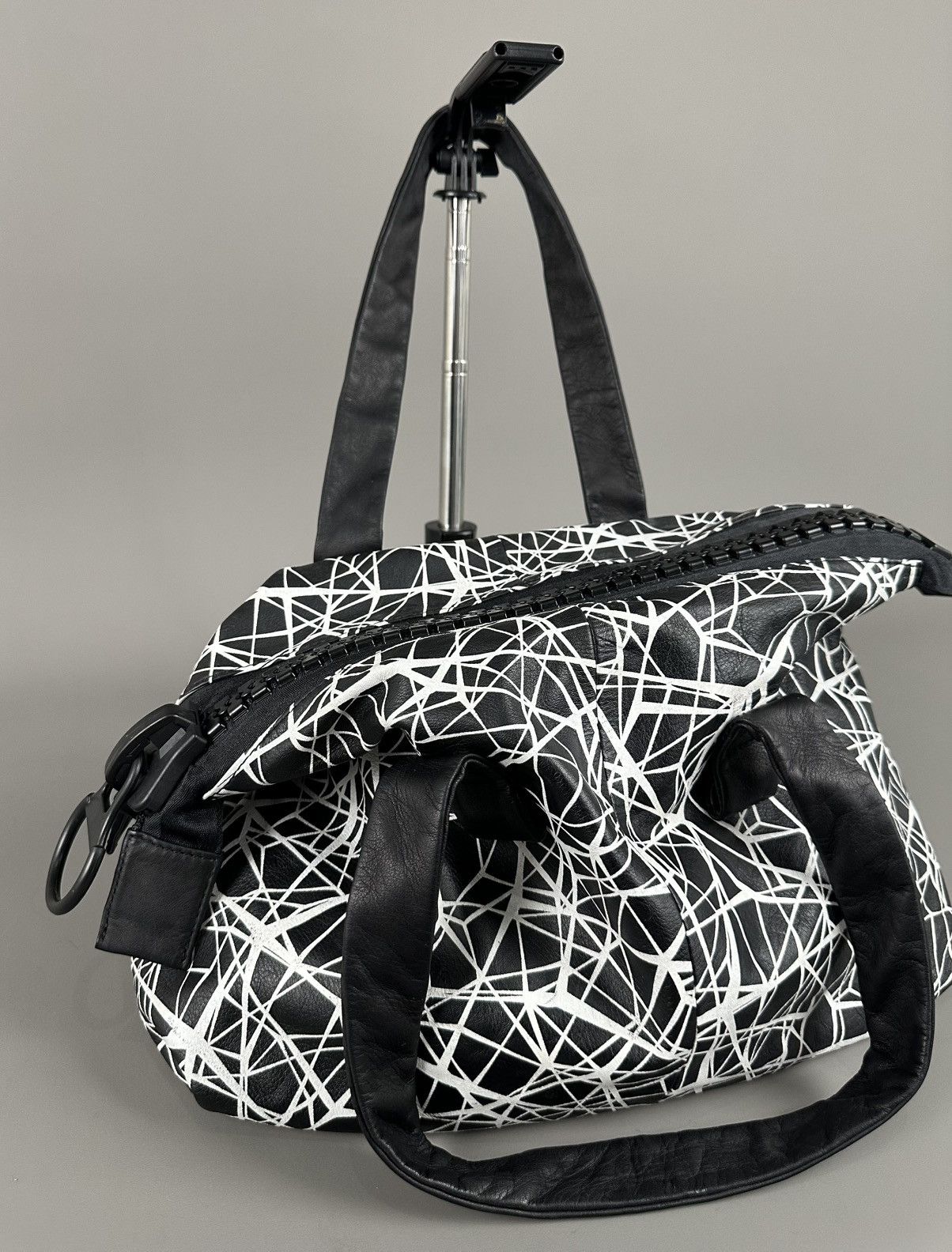Yohji Yamamoto Kawa - Kawa Big Zipper Abstract Print Leather Hand Bag Size ONE SIZE - 2 Thumbnail