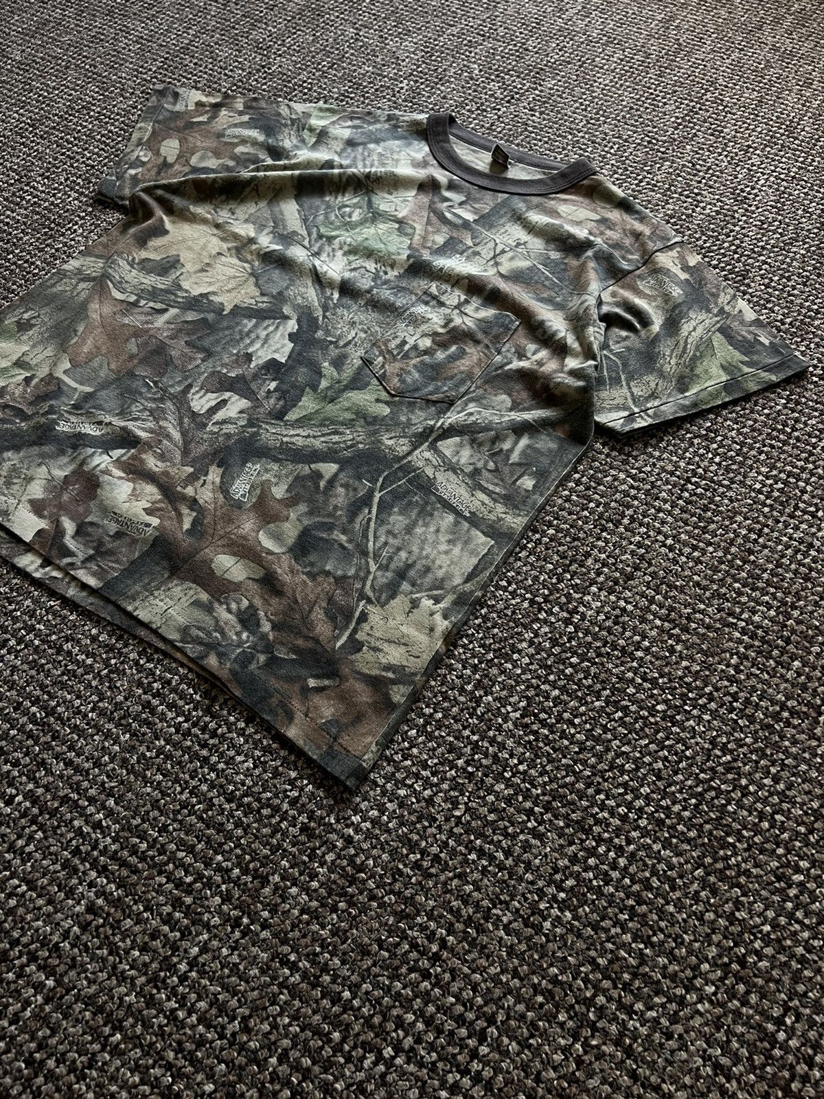 Vintage Vintage Realtree T Shirt Made in USA XL Size US XL / EU 56 / 4 - 2 Thumbnail