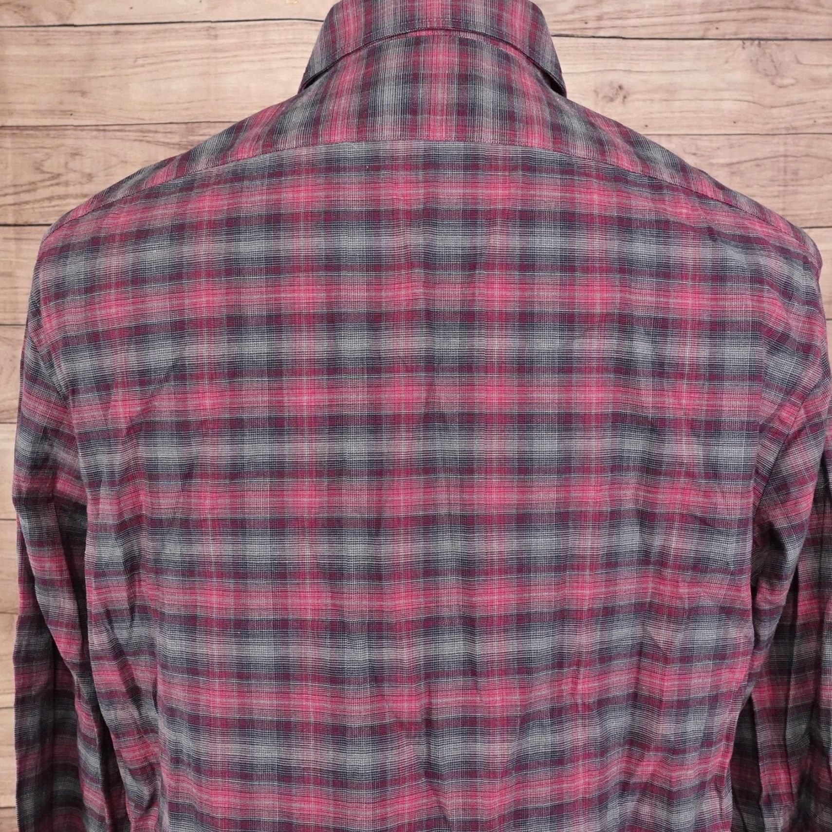Vintage VINTAGE Thomas Dean Shirt Men Large Red Gray Plaid Button-Up Casual Stretch Cotton Size US L / EU 52-54 / 3 - 5 Thumbnail