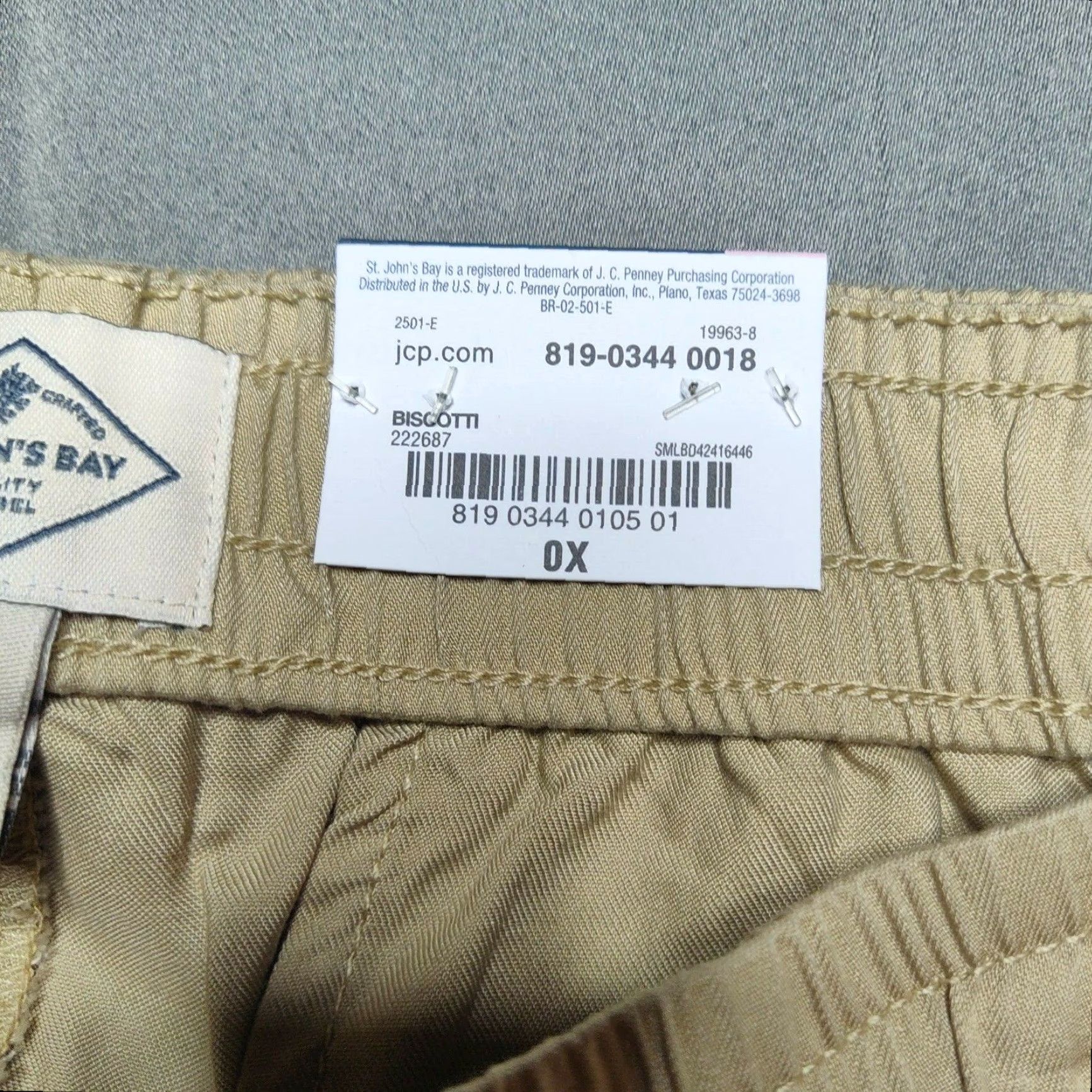 Vintage St. John's Bay Women Plus 0X Biscotti Easy Fit Crop Pull On Lyocell Pants NEW Size 40" / US 18 - 6 Thumbnail