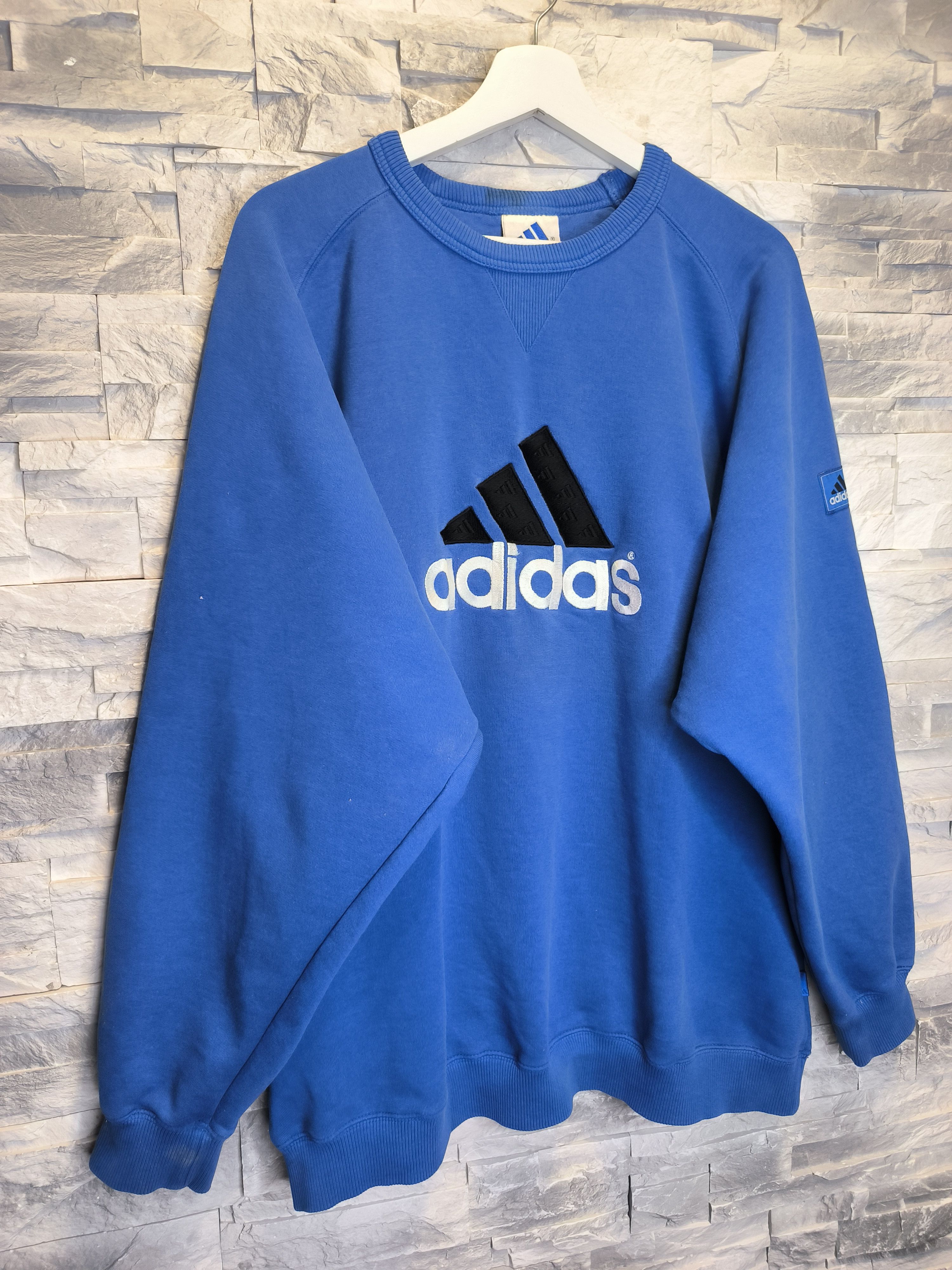 Adidas × Vintage Vintage Adidas 90s Crewneck Logo Sweatshirt Size US XL / EU 56 / 4 - 3 Thumbnail