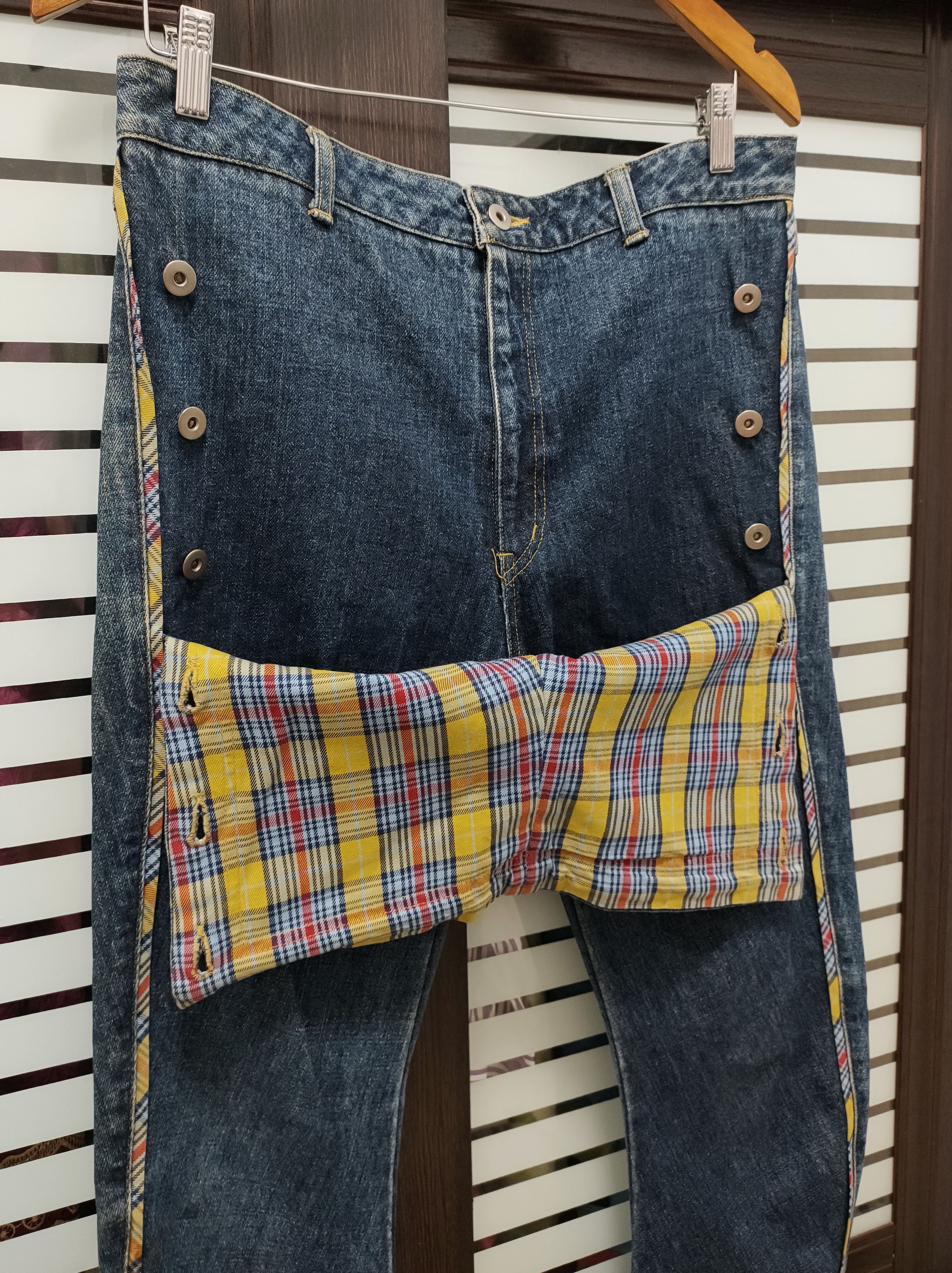 Japanese Brand 💥Banana Curve Style Par-ci Par- la Japanese Brand 💥 Size US 30 / EU 46 - 5 Thumbnail