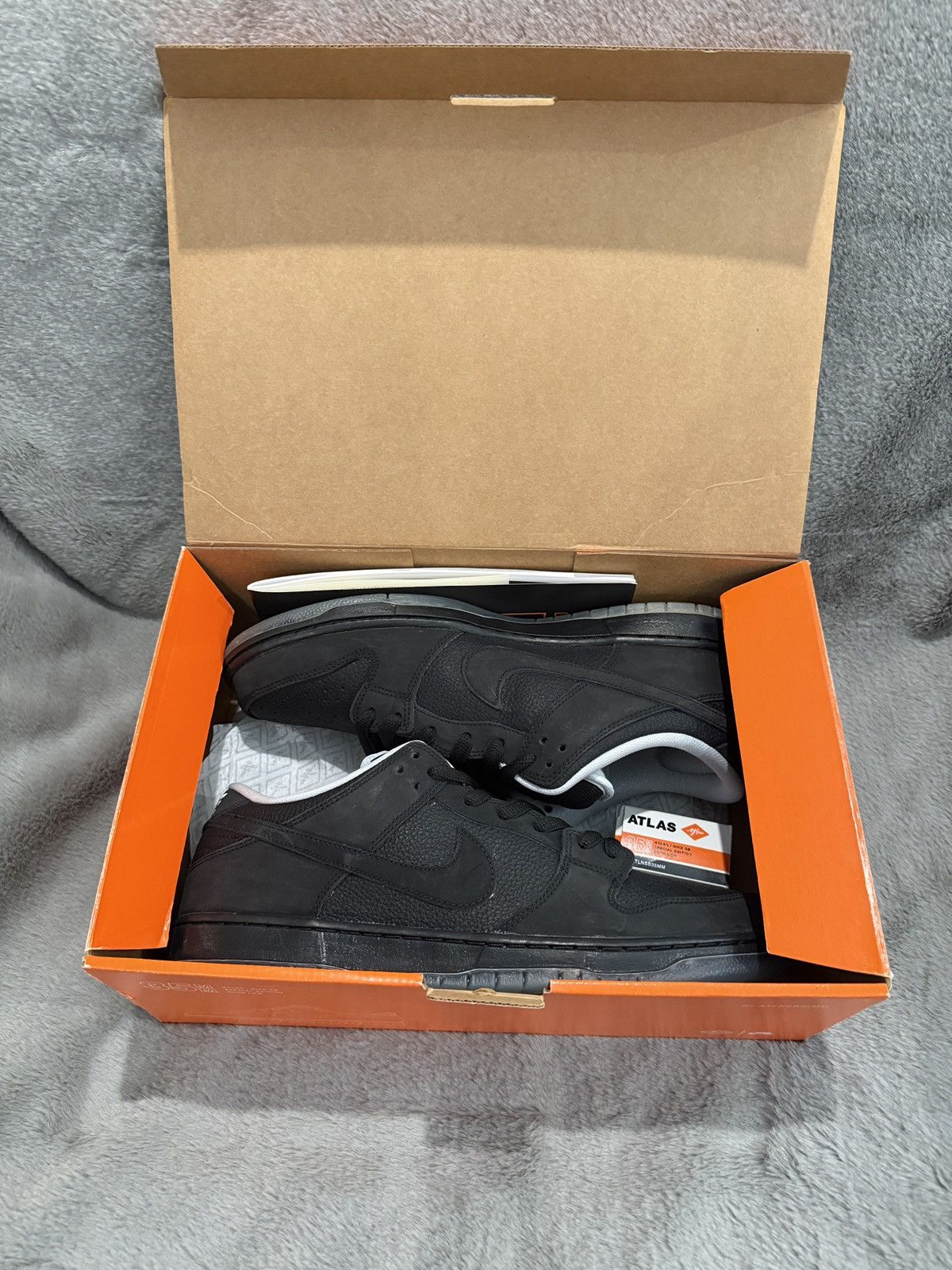 Nike Nike SB Dunk Low Atlas 35MM Black Special Box 13M DS OG ALL Size US 13 / EU 46 - 11 Thumbnail
