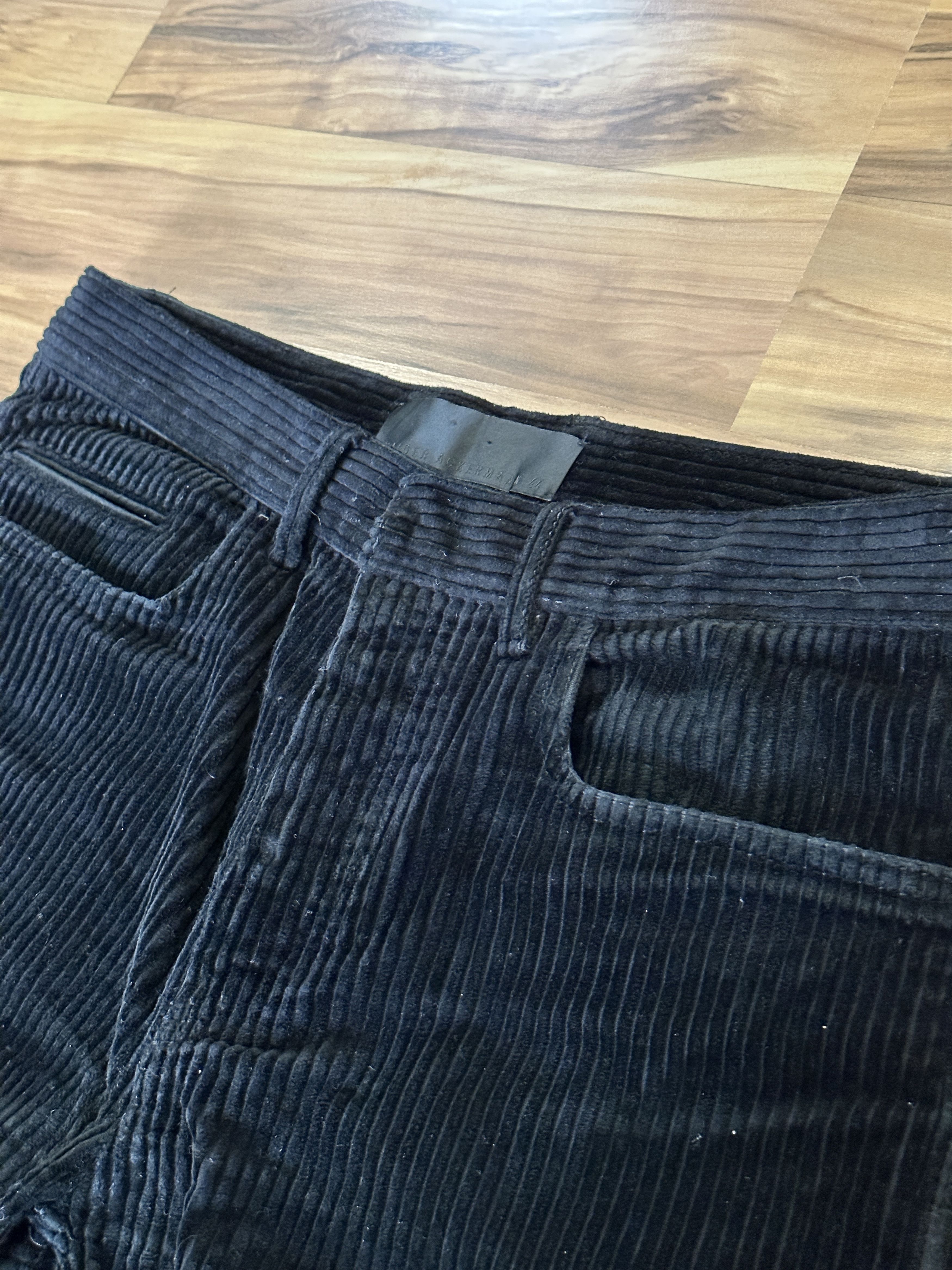 Haider Ackermann Haider Ackermann Velvet Corduroy Cropped Trousers Size US 28 / EU 44 - 4 Thumbnail