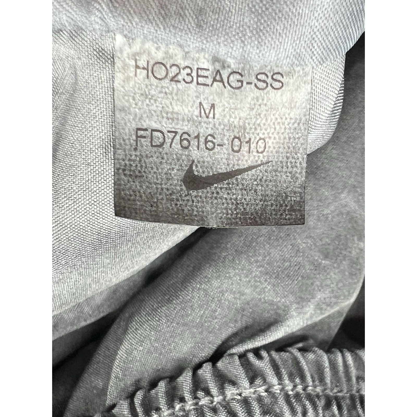 Nike Nike Therma Woven Quilted Warm Up Gray Pants Mens Sz. Medium Size US 34 / EU 50 - 4 Thumbnail