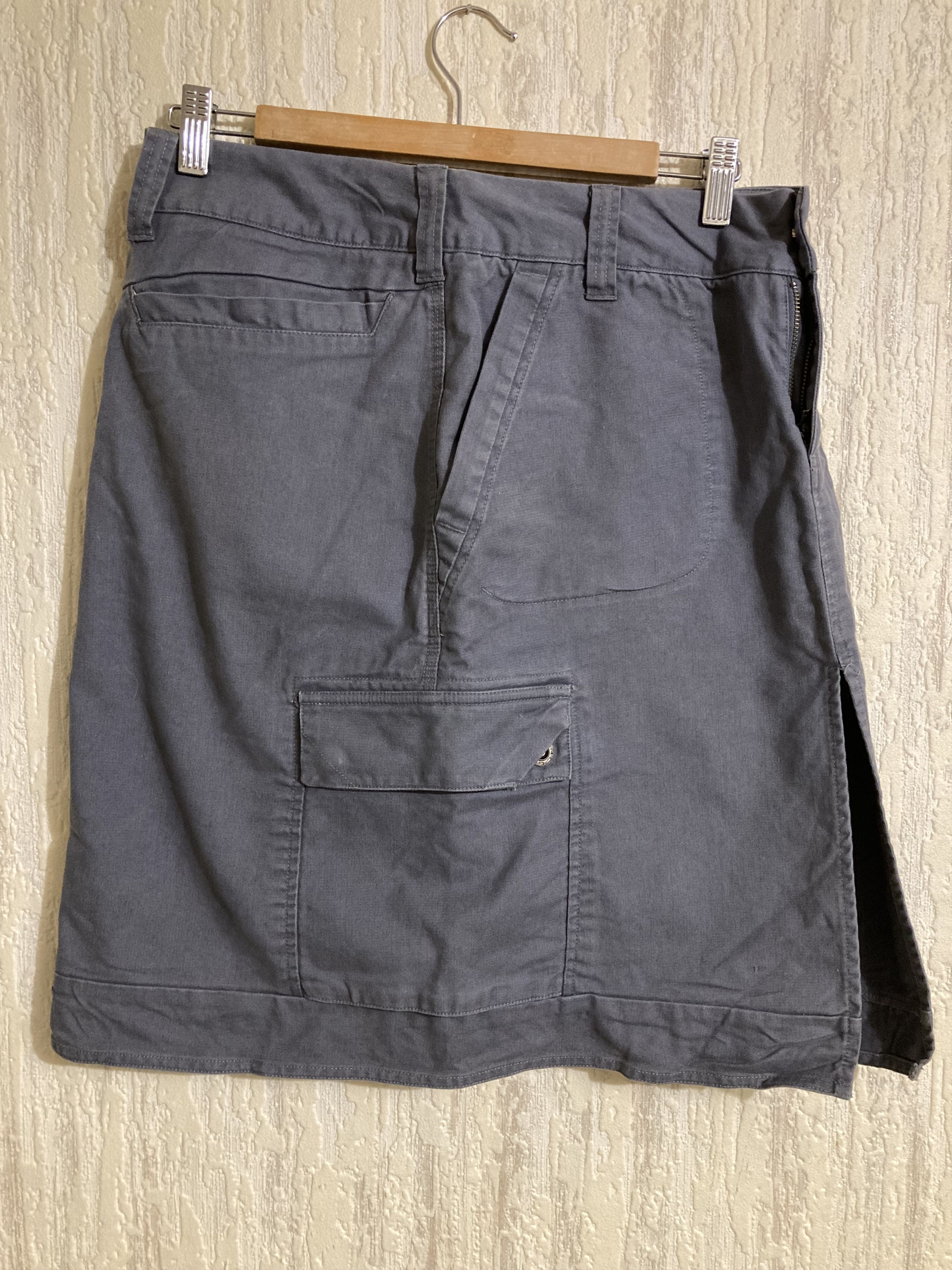 Nike ACG Vintage Y2K Nike ACG Women's Cargo Utility Skirt, Size 30" / US 8 / IT 44 - 3 Thumbnail