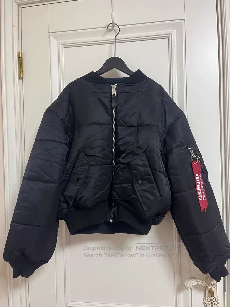 Vetements VETEMENTS Two-Sided Wearable Fashion Jacket Size US S / EU 44-46 / 1 - 1 Thumbnail