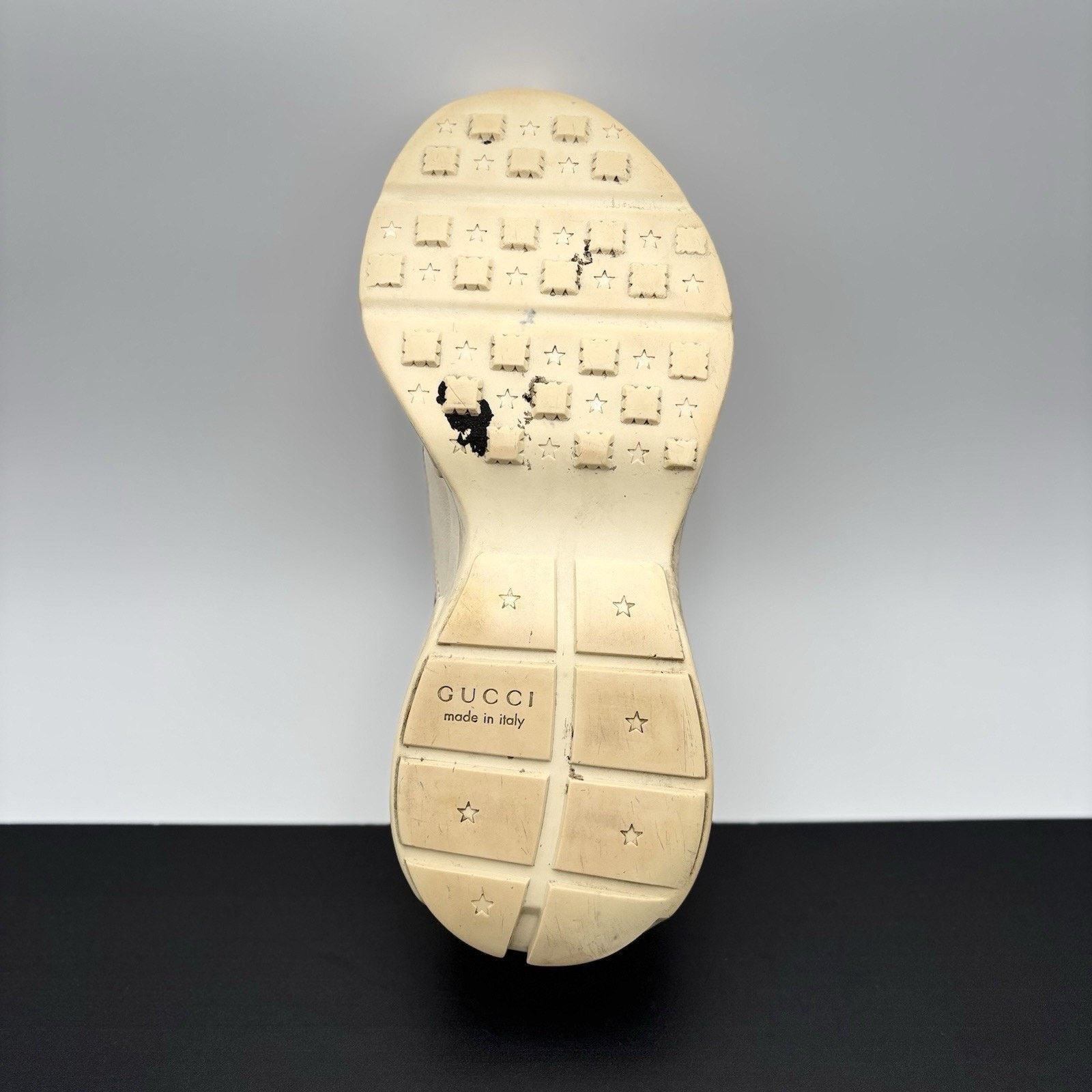 Gucci Size 9.5 G (10 US) Gucci Rhyton ' Off White ' Size US 10 / EU 43 - 17 Thumbnail