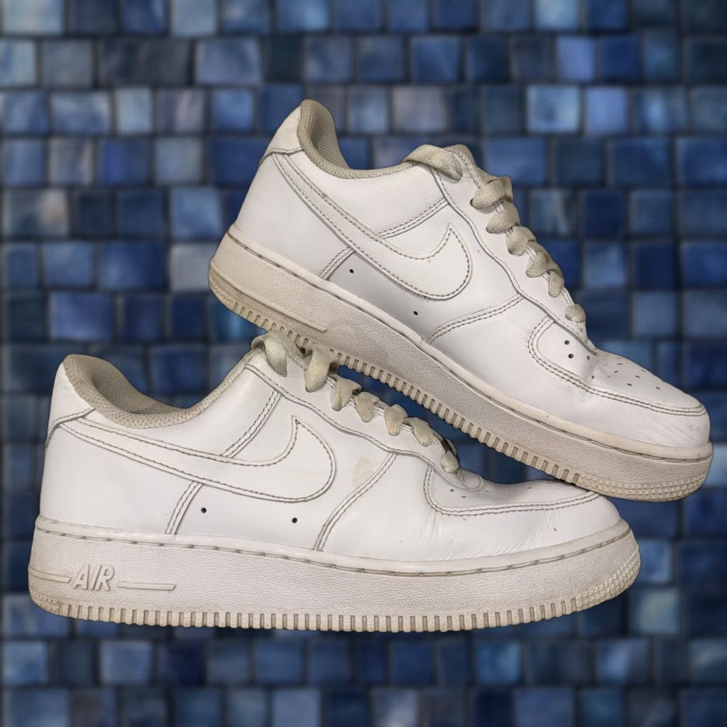 Nike Nike Air Force 1 Women's Sneakers Size 8 White Used Condition Size US 8 / IT 38 - 1 Thumbnail