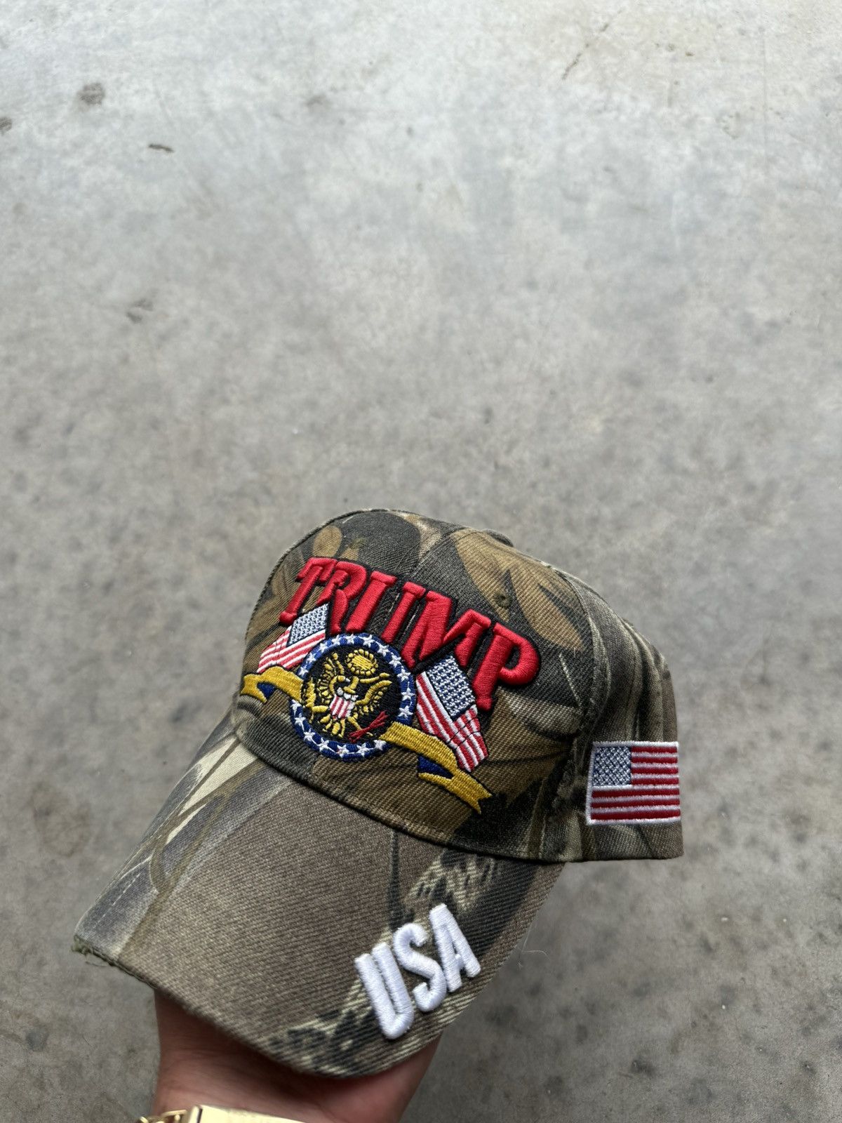 Donald Trump × Vintage Vintage Donald Trump MAGA 2020 Camo Hat Size ONE SIZE - 2 Thumbnail