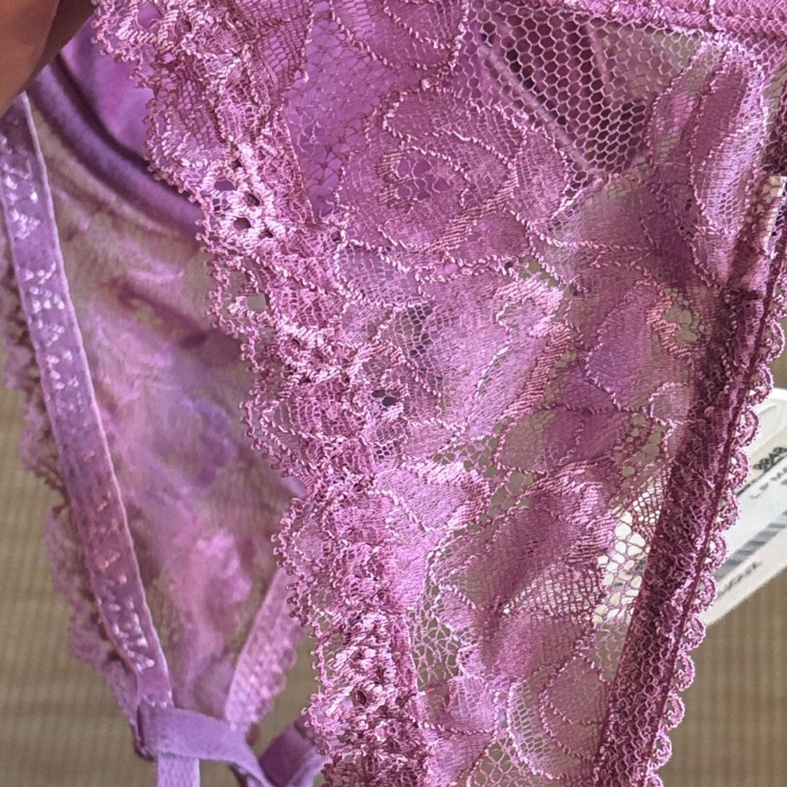 La Perla La Perla Lace Bra in Rich Purple Size 34C Size ONE SIZE - 6 Thumbnail