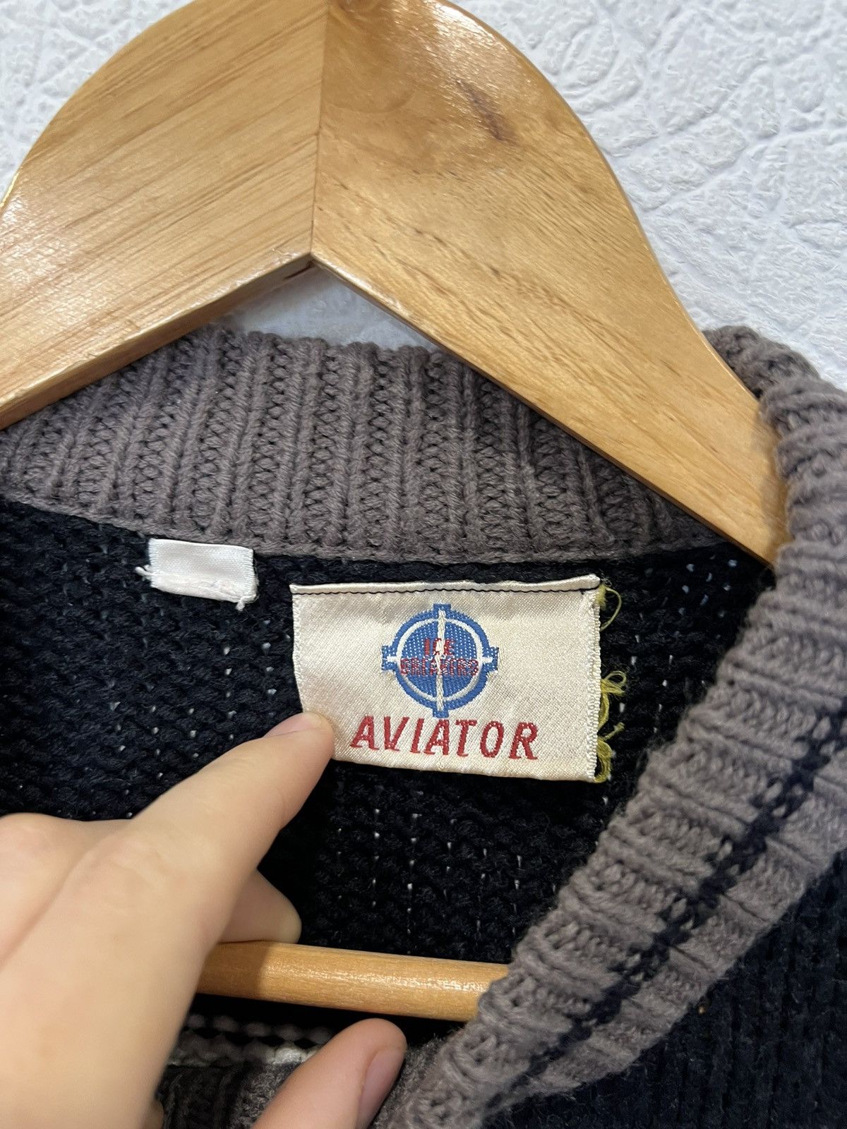 Vintage Vintage Sweater Ice Breaker Snow Surf Knitted Wool Size US M / EU 48-50 / 2 - 5 Thumbnail