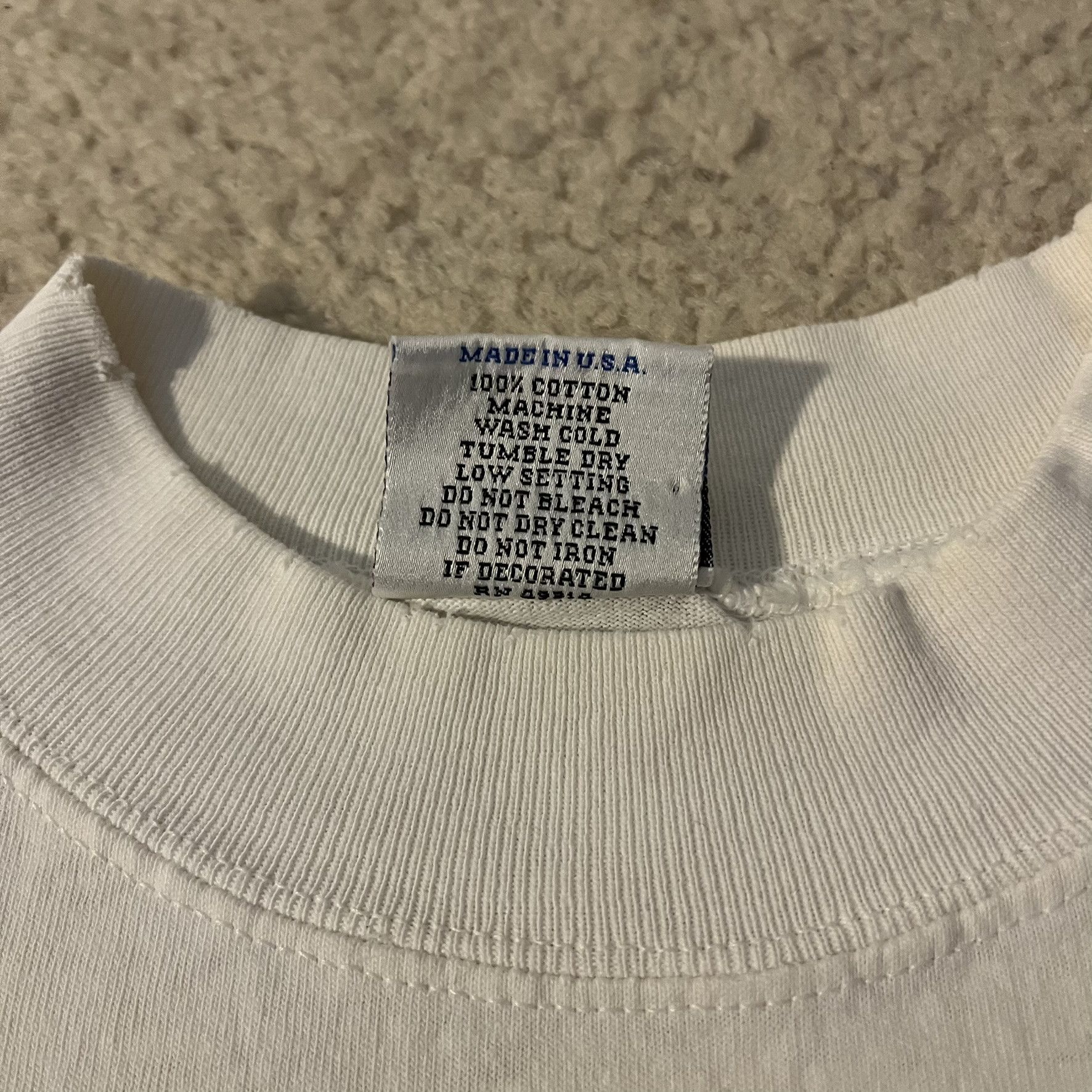 Gear for Sports VTG 90s Hilton Head Island Map Sailboat White Travel Tee Size US M / EU 48-50 / 2 - 8 Thumbnail