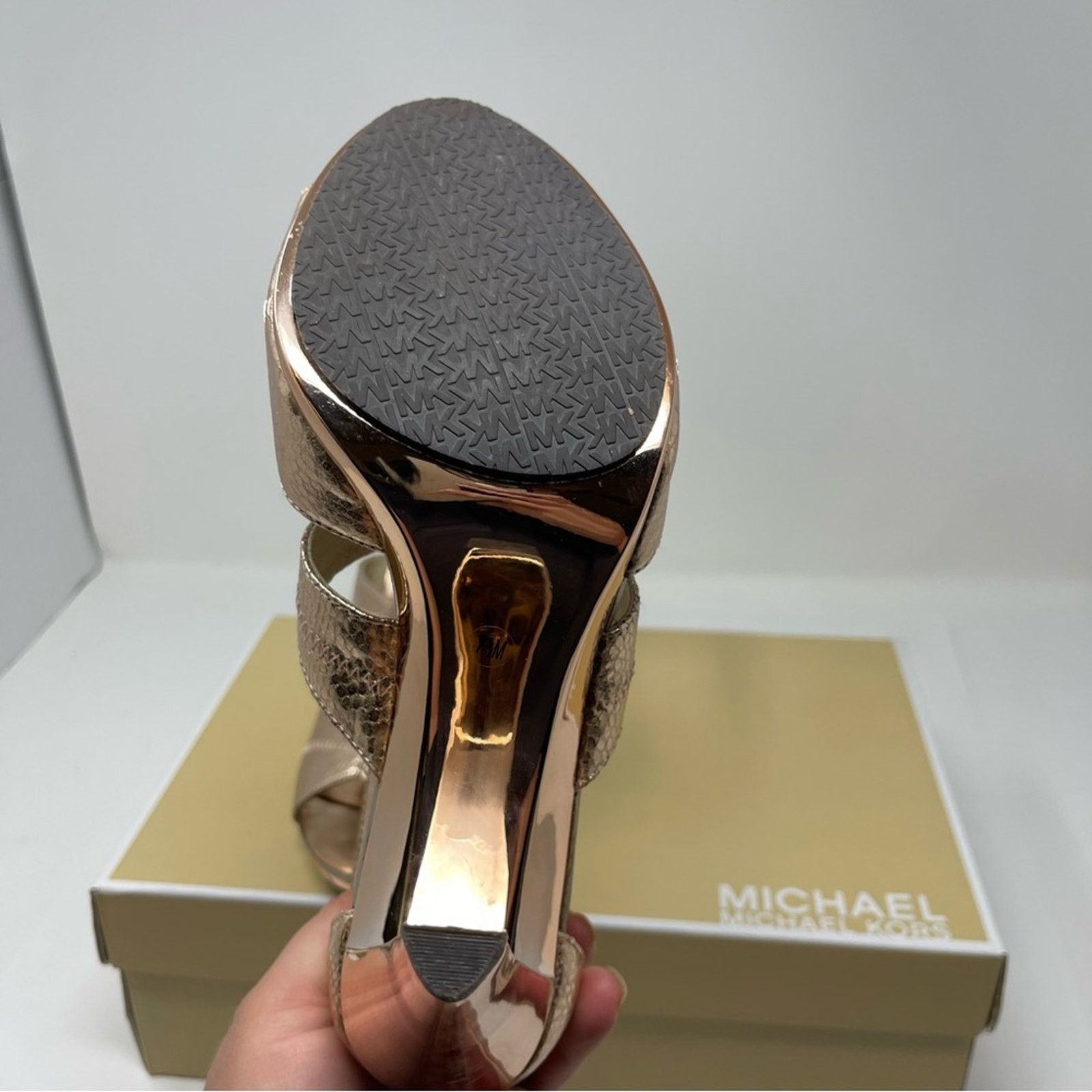 Michael Kors New MICHAEL Michael Kors Women's Metallic Berkley T-strap Size US 7.5 / IT 37.5 - 4 Thumbnail
