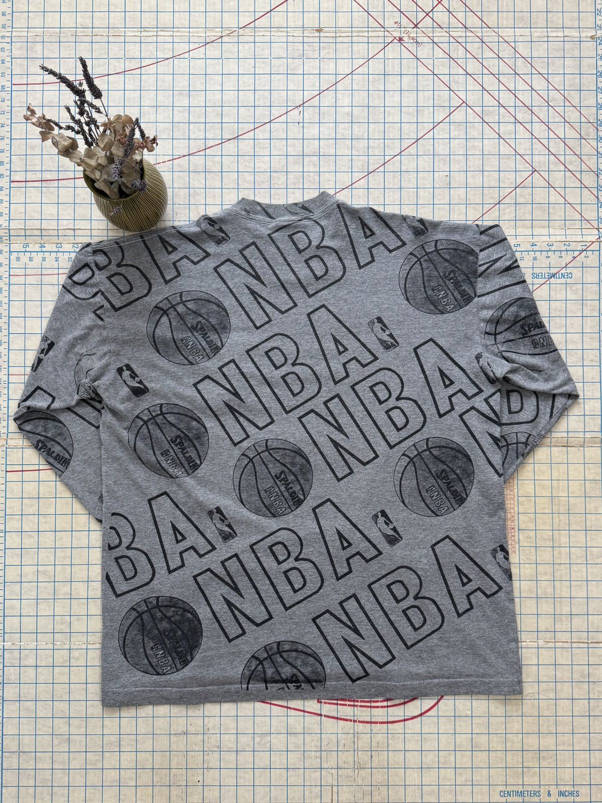 NBA × Vintage Vintage NBA Chicago Bulls Long Sleeve Tee Gray Fits Mens XL Size US XL / EU 56 / 4 - 10 Thumbnail