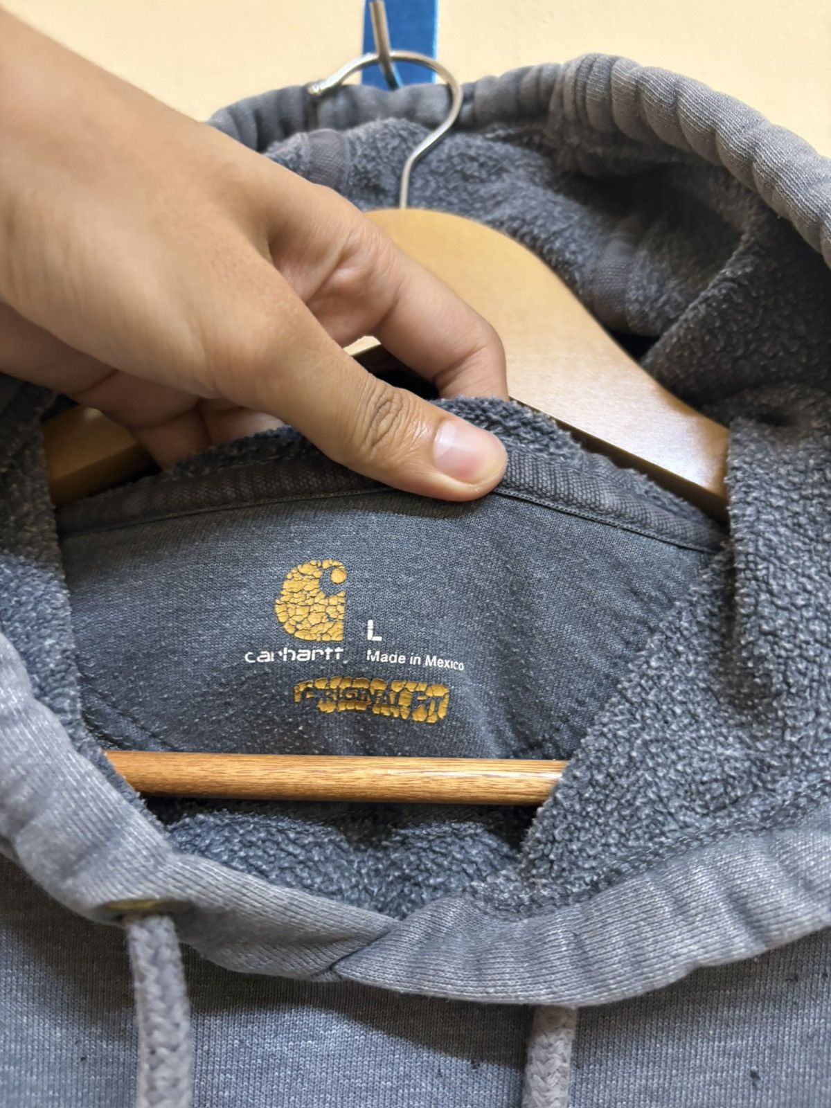 Carhartt Vintage Carhartt Hoodie Damaged Trashed Sun Faded Distressed Size US L / EU 52-54 / 3 - 9 Thumbnail