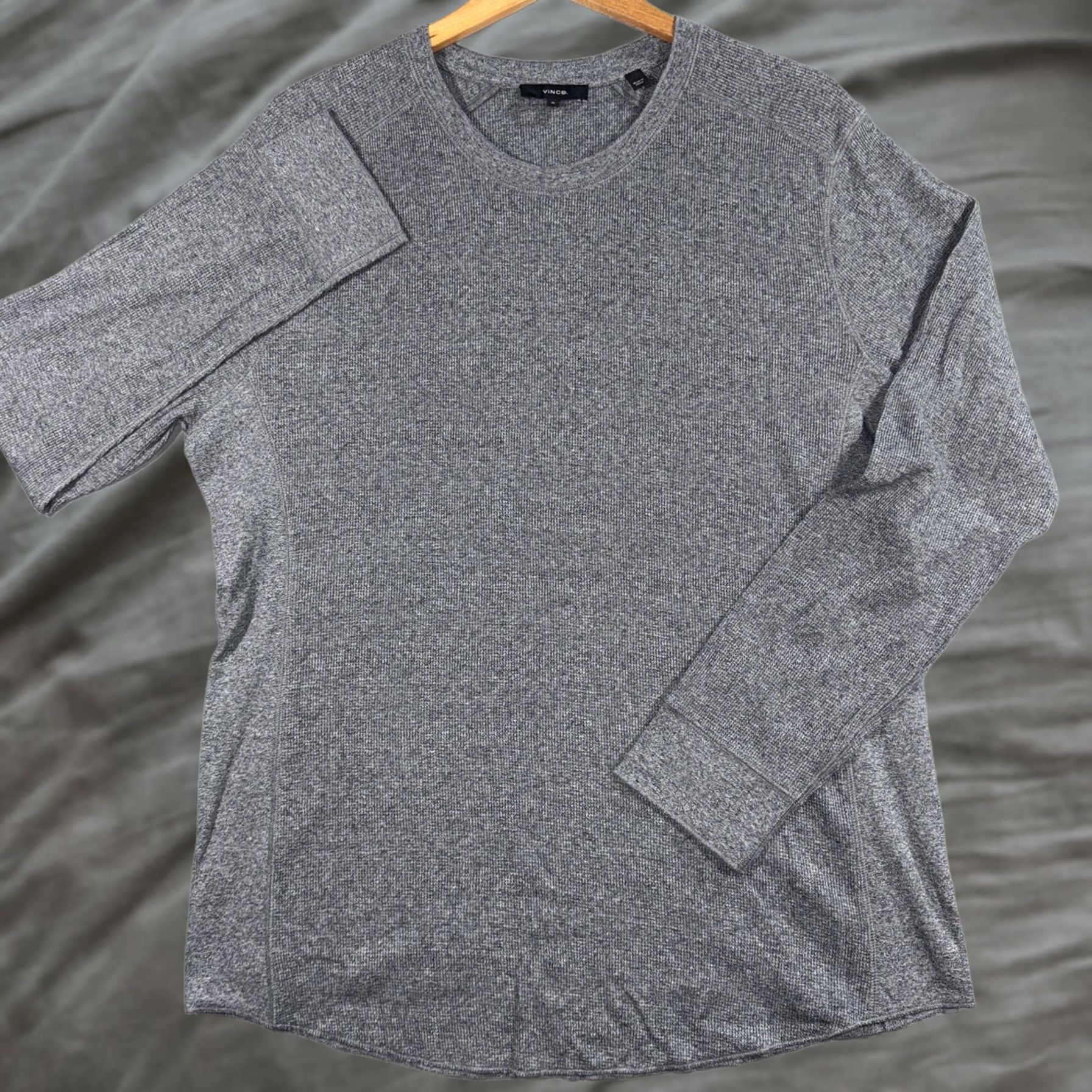 Vince Vince Men's XL Gray Cotton Blend Waffle Knit Long Sleeve Thermal Shirt Size US XL / EU 56 / 4 - 1 Thumbnail