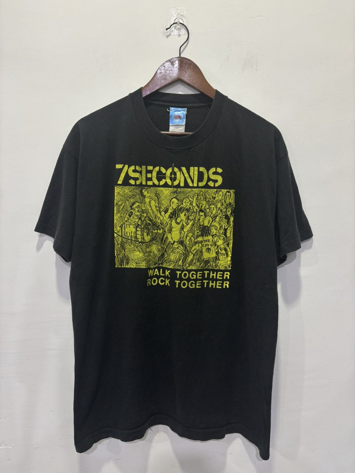 Band Tees Vintage 7 Seconds Tshirt Size US L / EU 52-54 / 3 - 1 Thumbnail