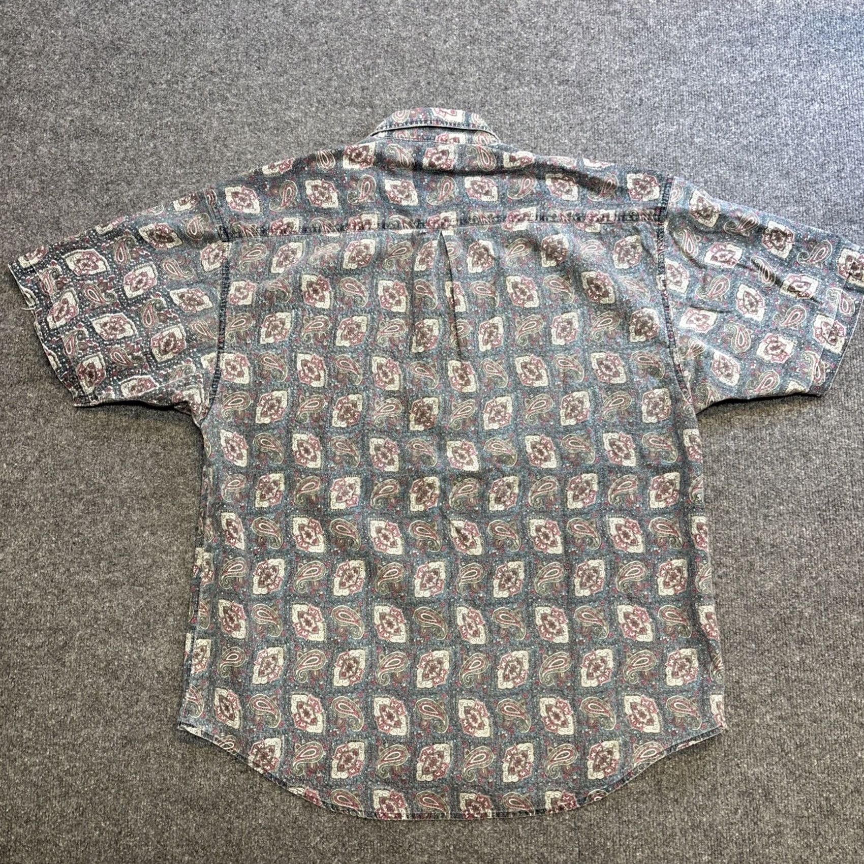 Vintage VINTAGE Santana Paisley Button-Up Shirt Blue White Mens XL Short Sleeve Button-Down Collar Crew? Size US XL / EU 56 / 4 - 4 Thumbnail