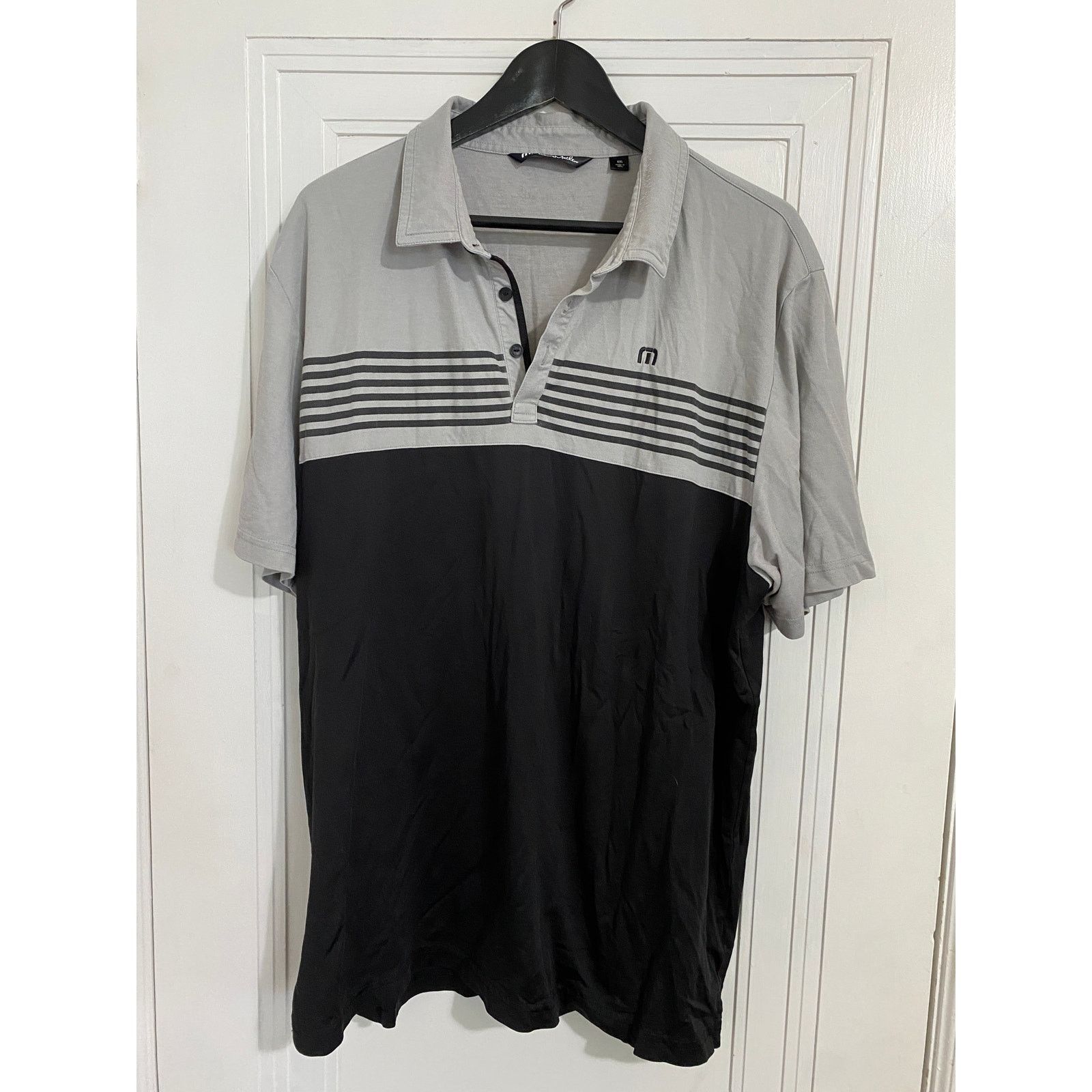 TravisMathew TravisMathew Gray and Black Polo Shirt Men's Size 2XL Size US XXL / EU 58 / 5 - 1 Thumbnail