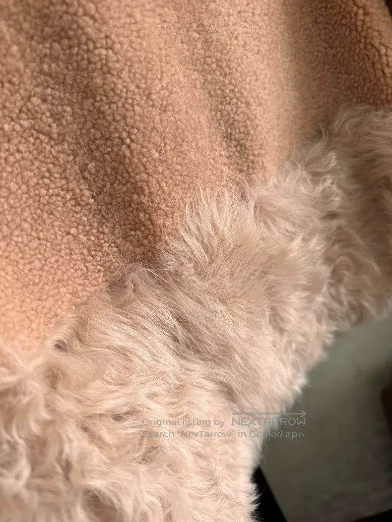 Valentino Valentino A short coat with nude pink fur Size S / US 4 / IT 40 - 4 Thumbnail