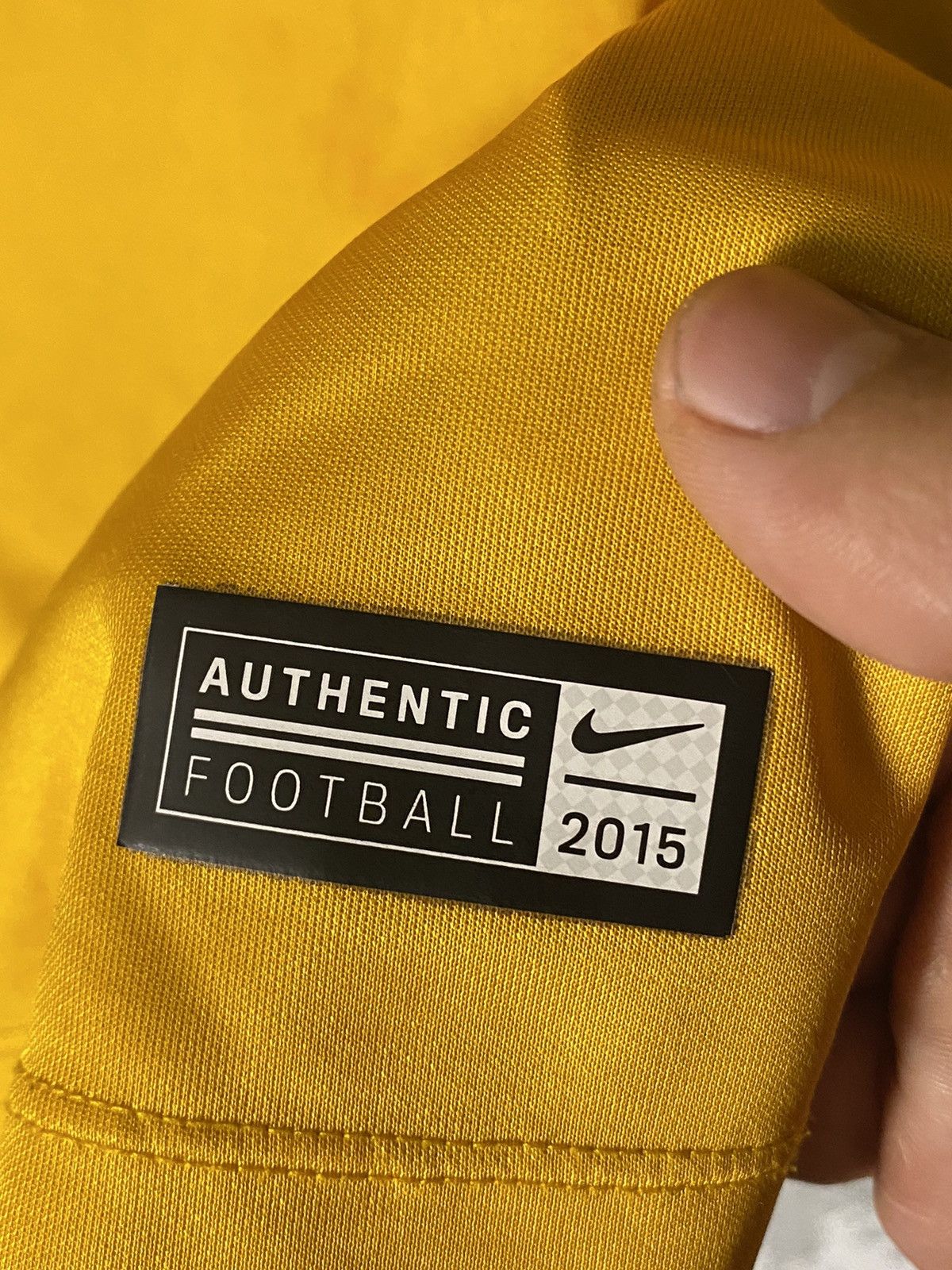 Nike Vintage Barcelona Nike Soccer Jersey 2015 unicef Size US S / EU 44-46 / 1 - 3 Thumbnail