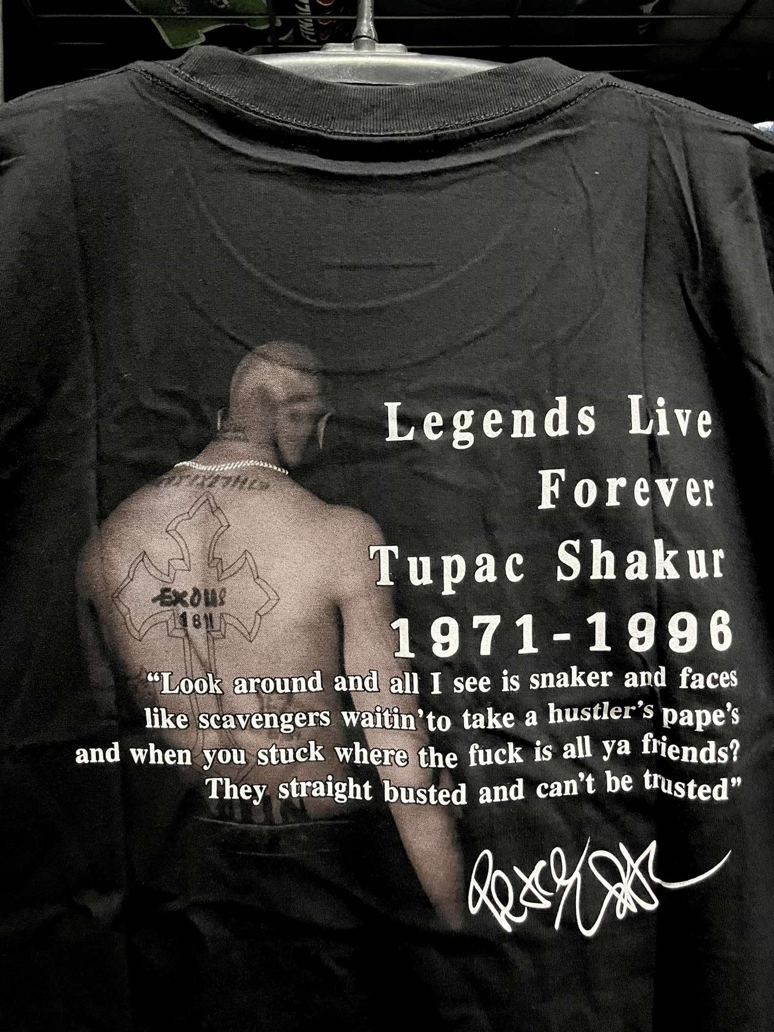 Rap Tees × Vintage 2Pac Tupac Shakur Legends Live Forever Rap Tee Size US XL / EU 56 / 4 - 4 Thumbnail