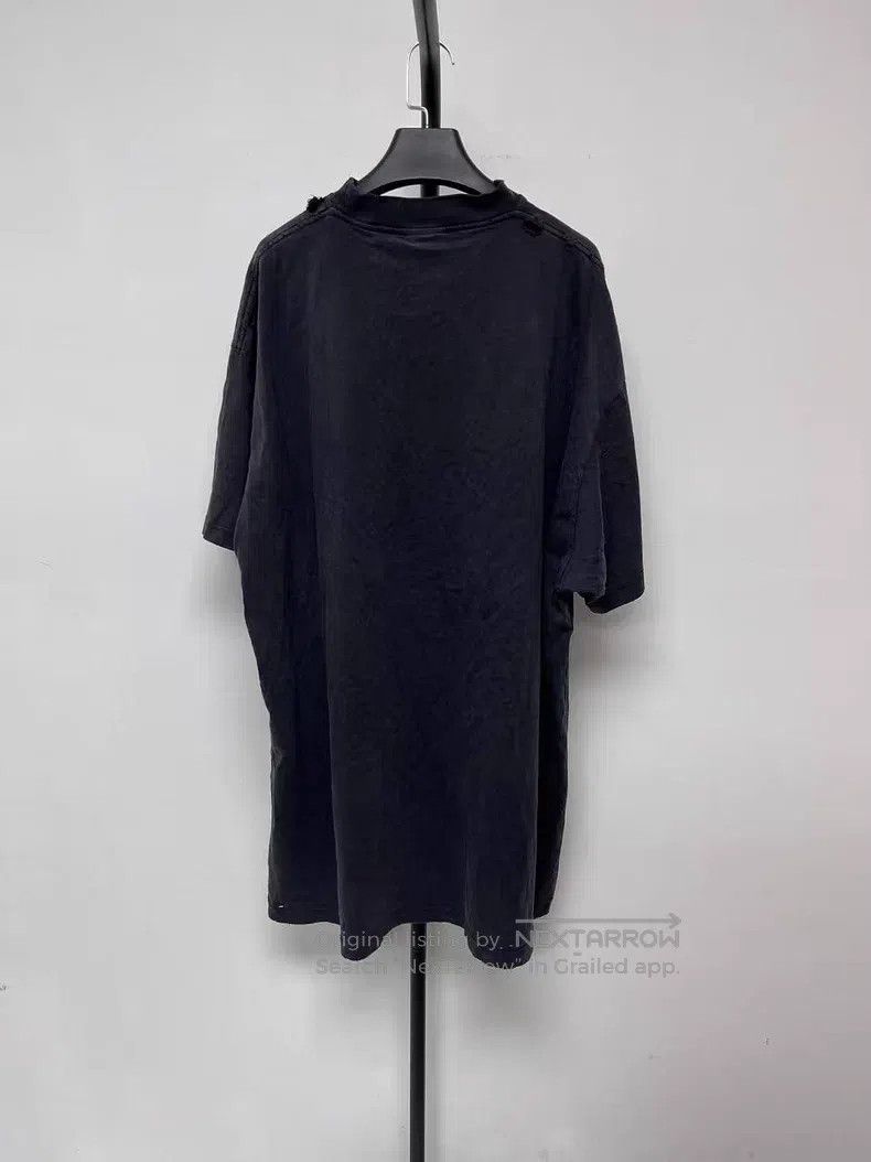 Balenciaga Balenciaga Oversized Round Neck Short Sleeve T-Shirt Size US L / EU 52-54 / 3 - 2 Thumbnail