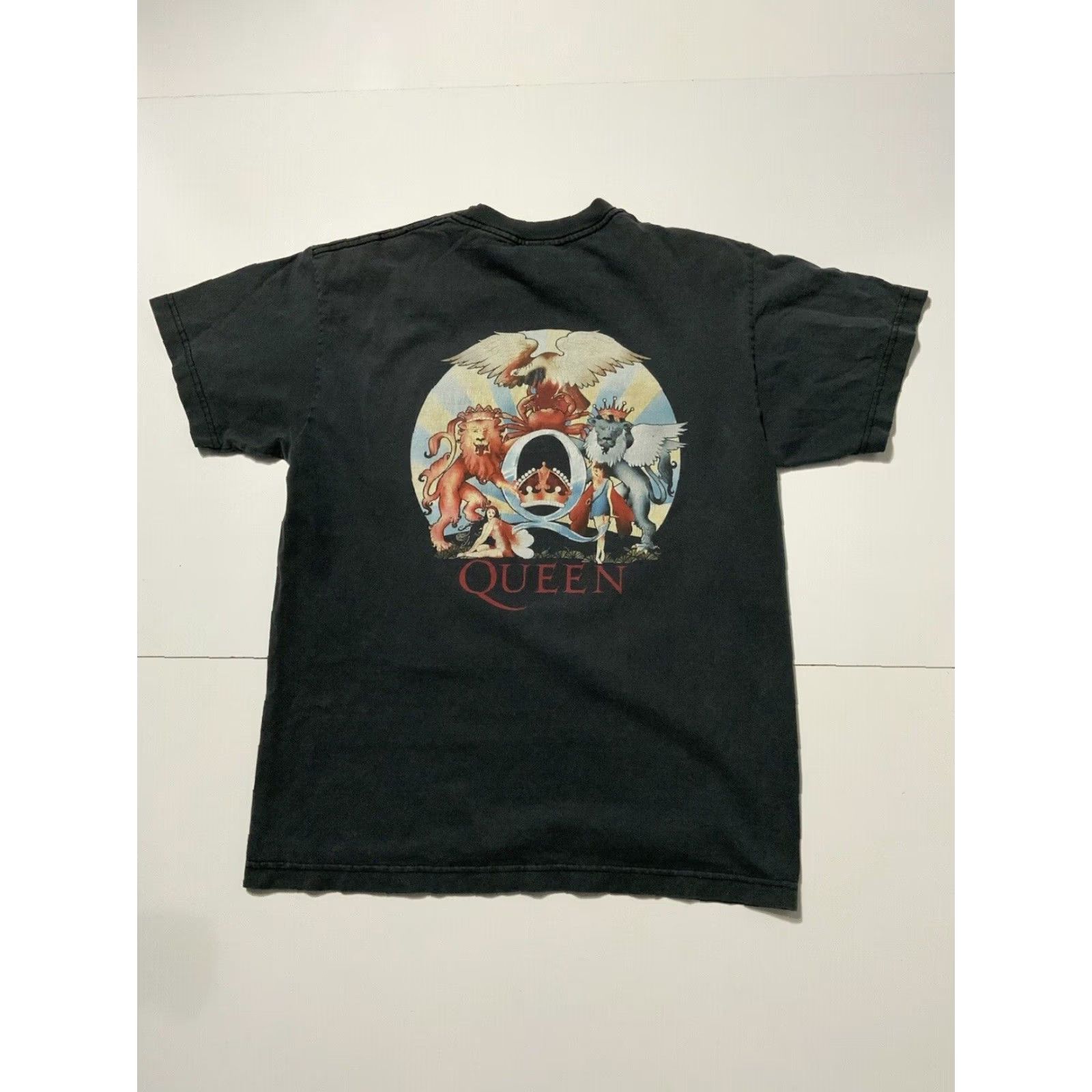 Vintage VINTAGE Queen Day At The Races Rock Band Mercury Double-Sided T-Shirt Sz.S Mens Washed Grey Double-Sided Graphic S/S Band Merch 70s 80s Size US S / EU 44-46 / 1 - 2 Thumbnail